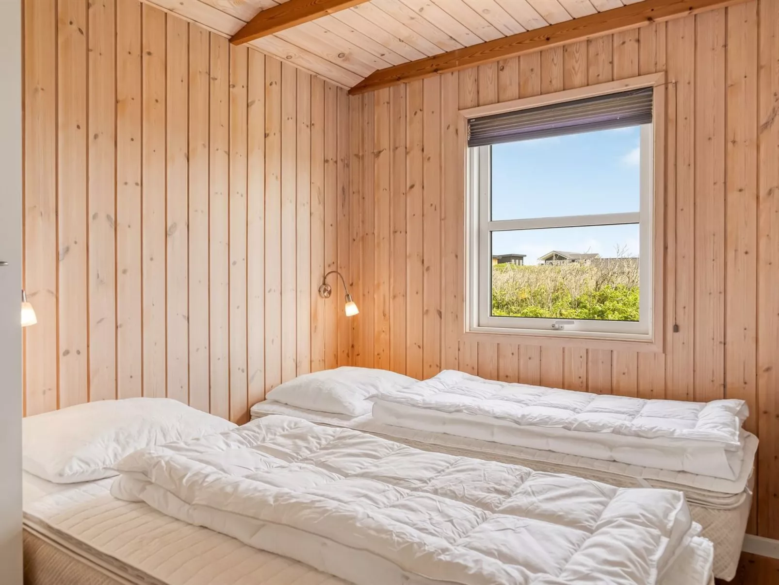 "Dolma" - 75m from the sea-Inside