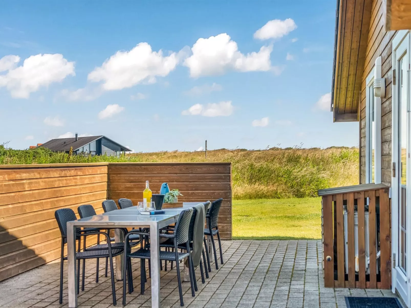 "Anya" - 650m from the sea-Dehors