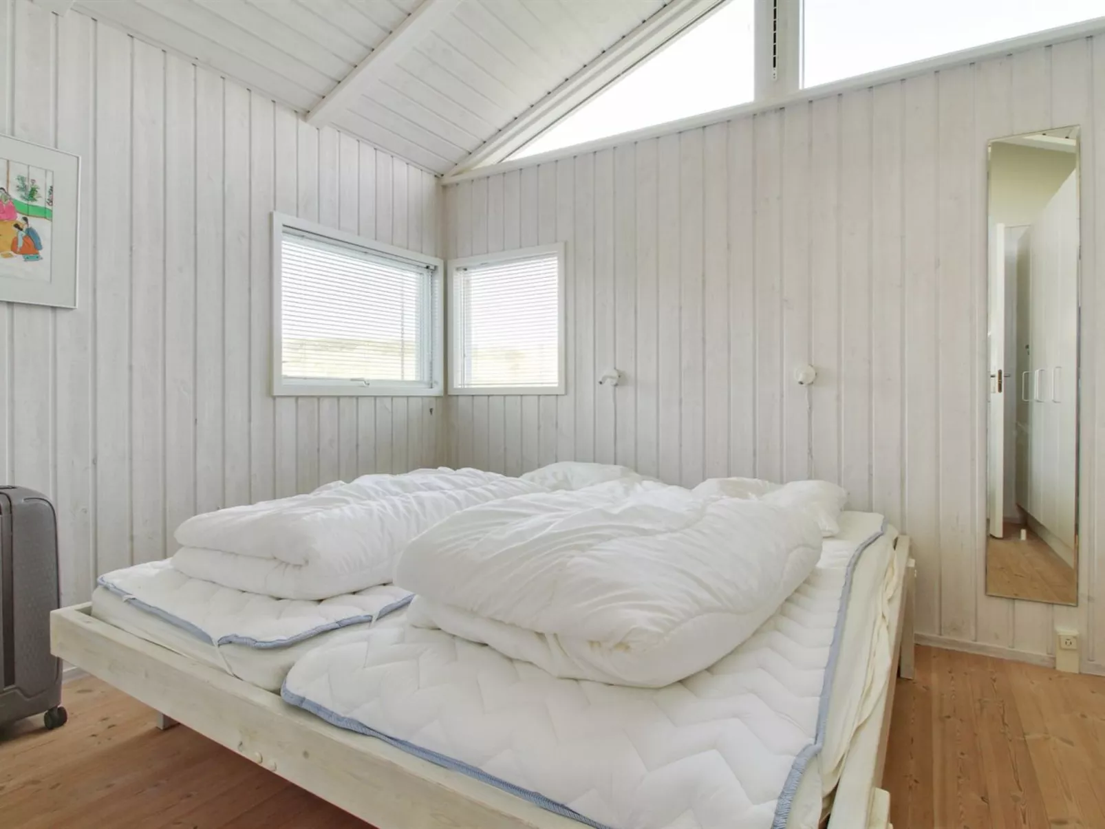 "Avni" - 200m from the sea-Drinnen