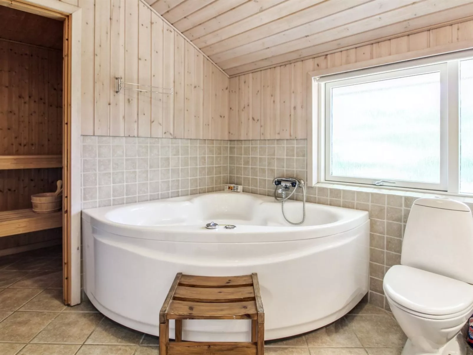 "Fides" - 600m from the sea-Inside