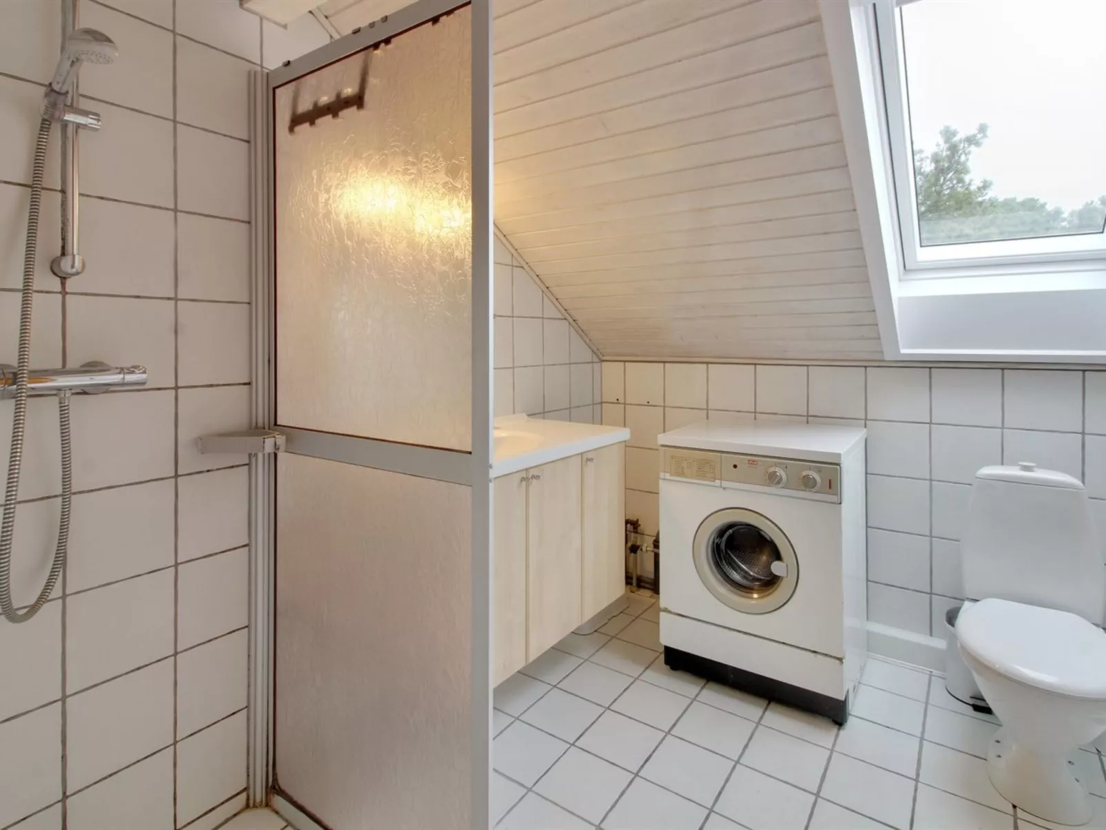 "Tinna" - 2.3km from the sea-Dedans