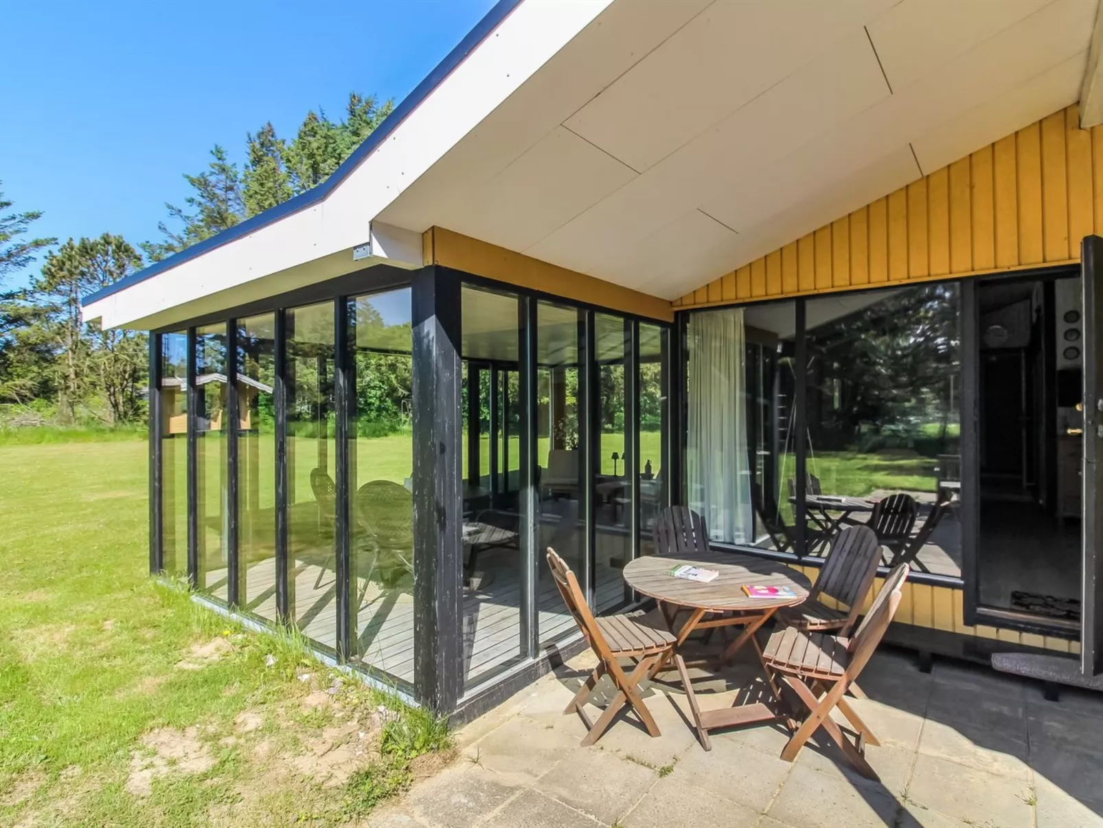 "Biergh" - 600m from the sea-Draußen