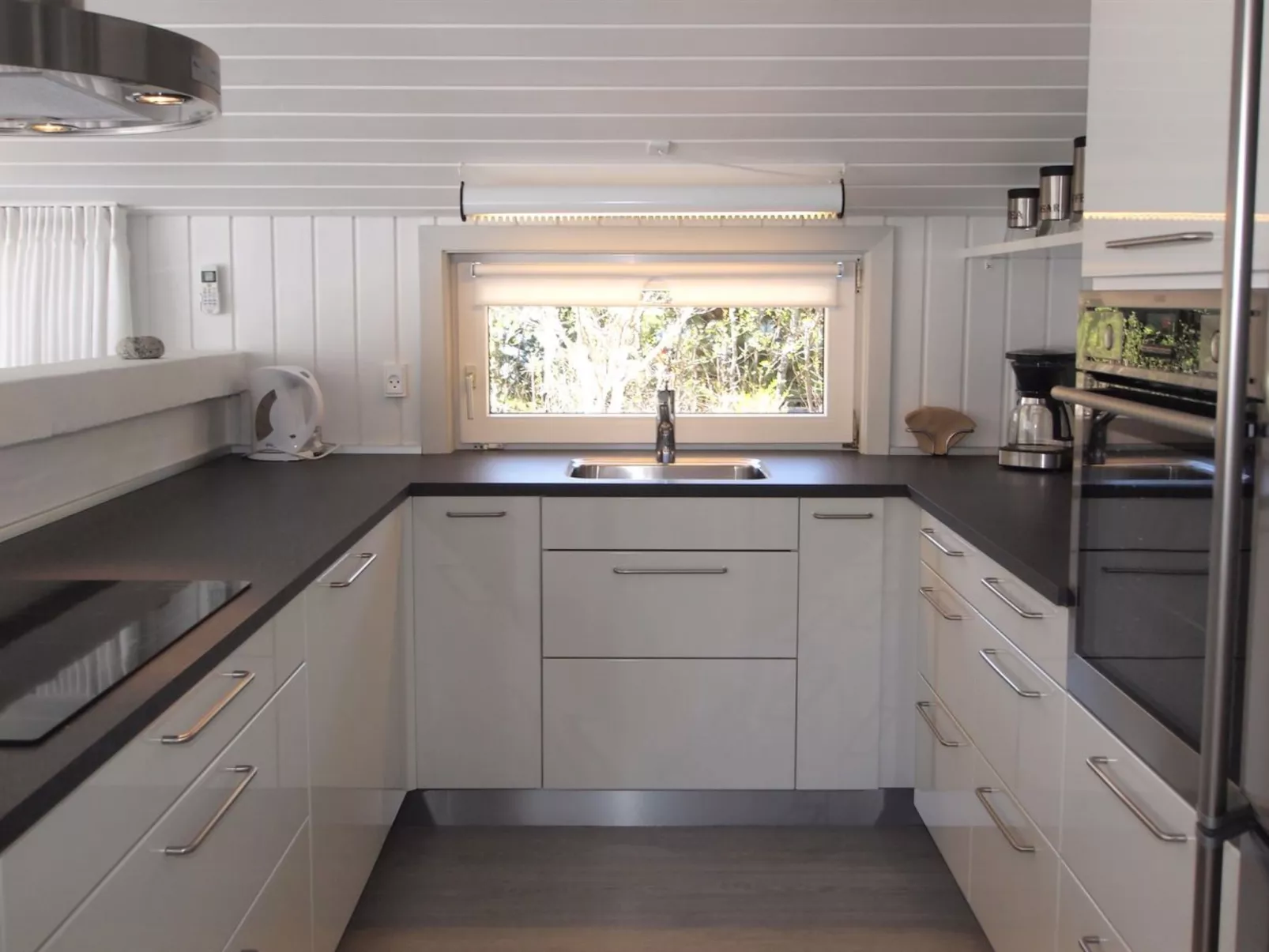 "Emmarenze" - 400m from the sea-Inside