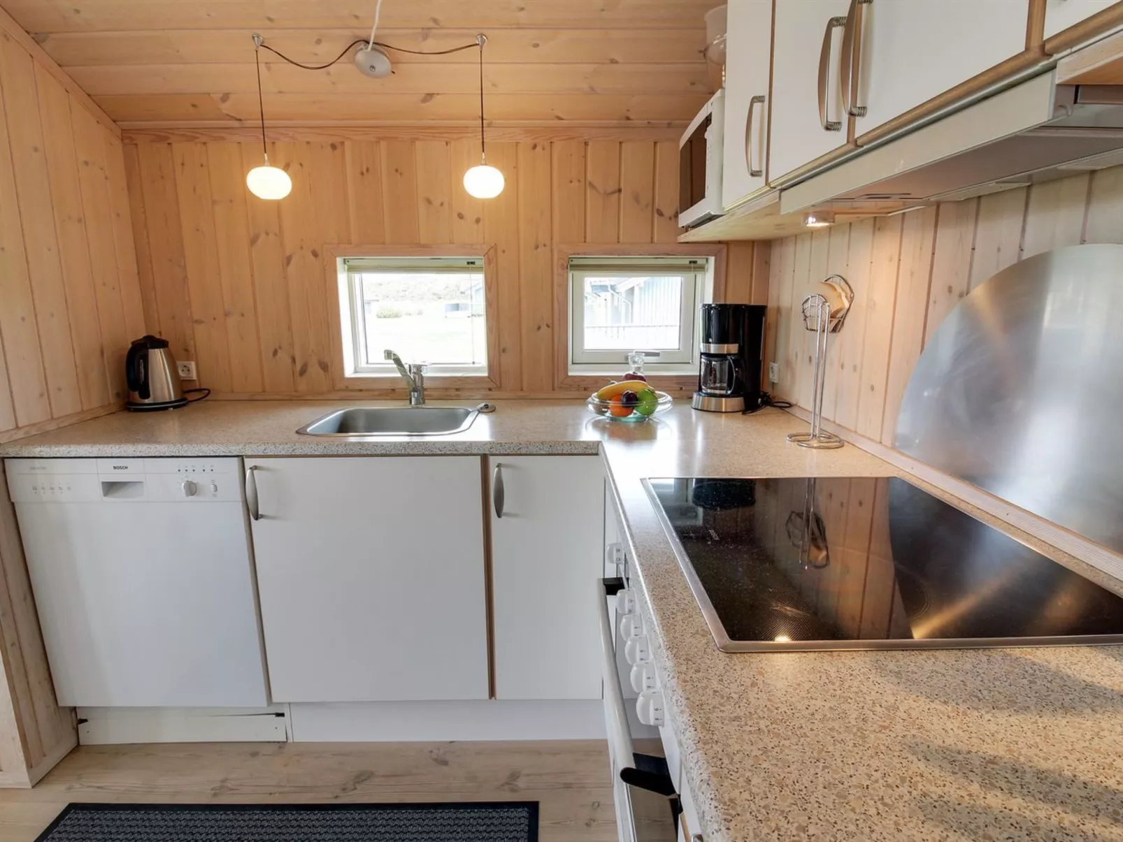 "Tähti" -  from the sea-Dedans