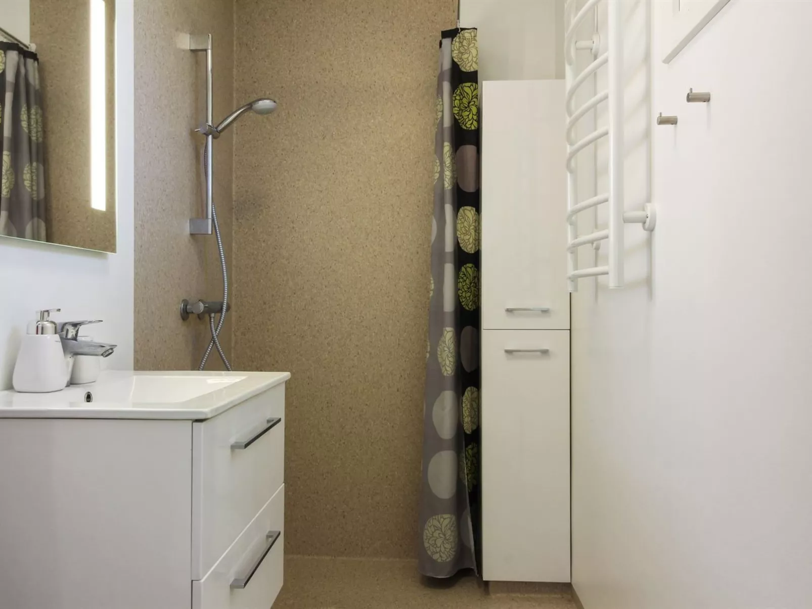 "Touko" - 850m from the sea-Dedans