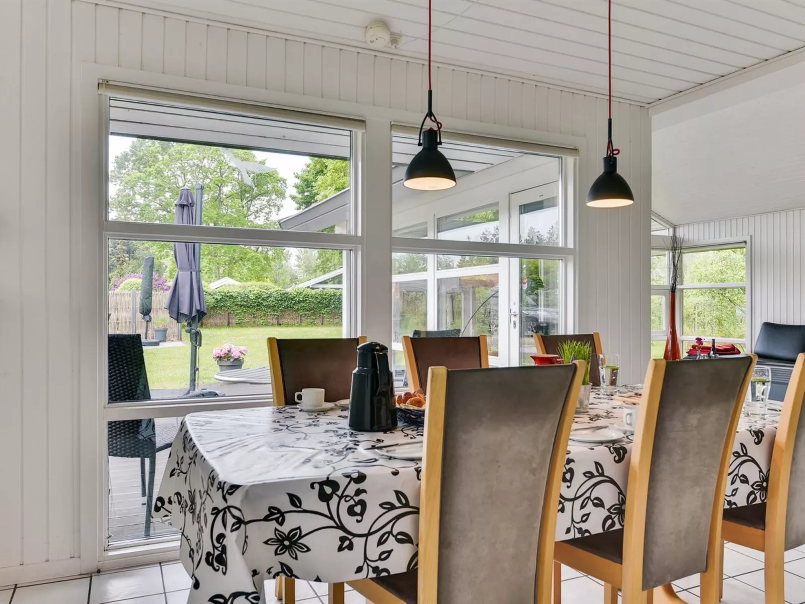 "Riaan" - 200m from the sea-Drinnen