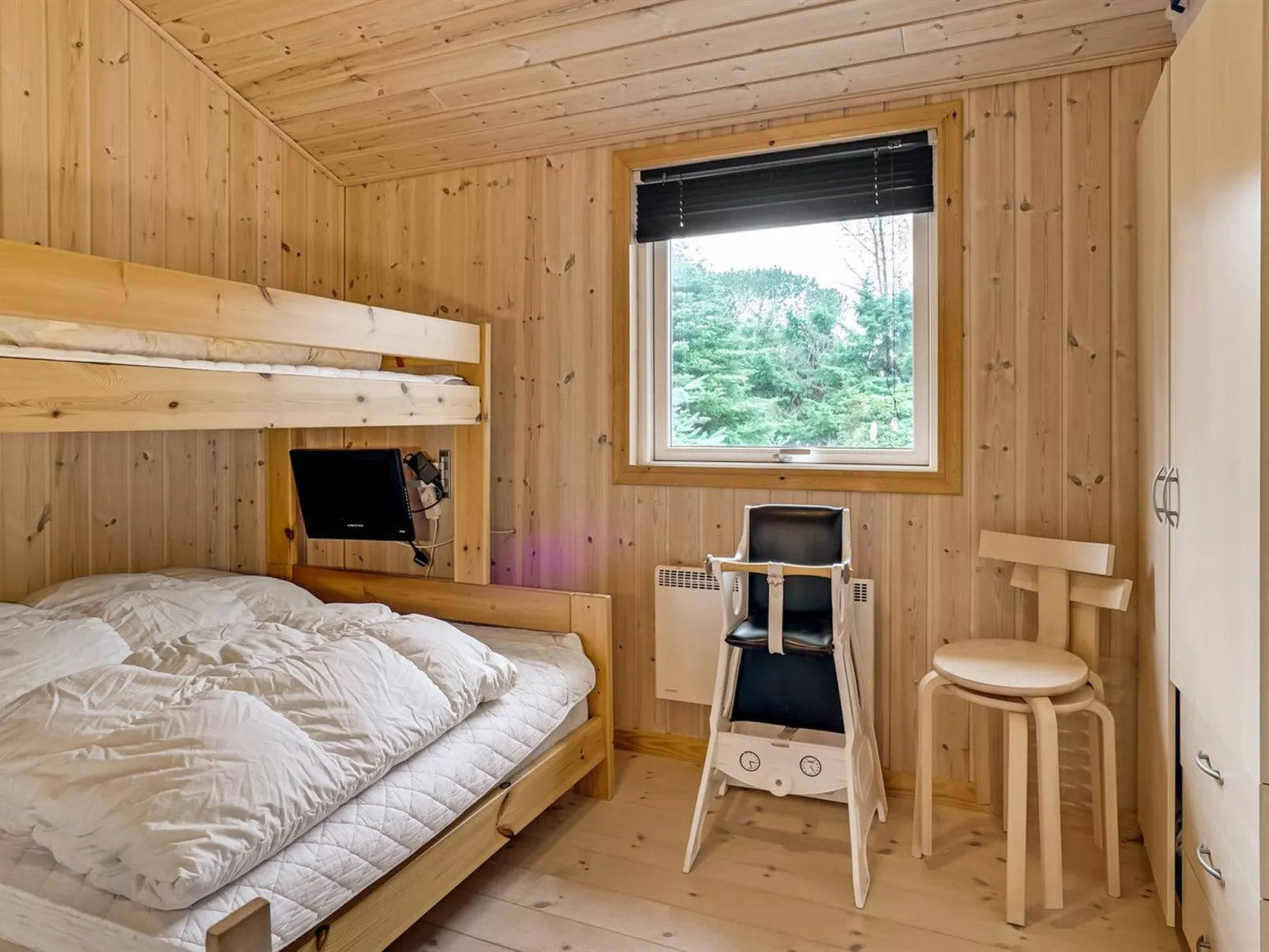 "Eli" - 1.4km from the sea-Dedans