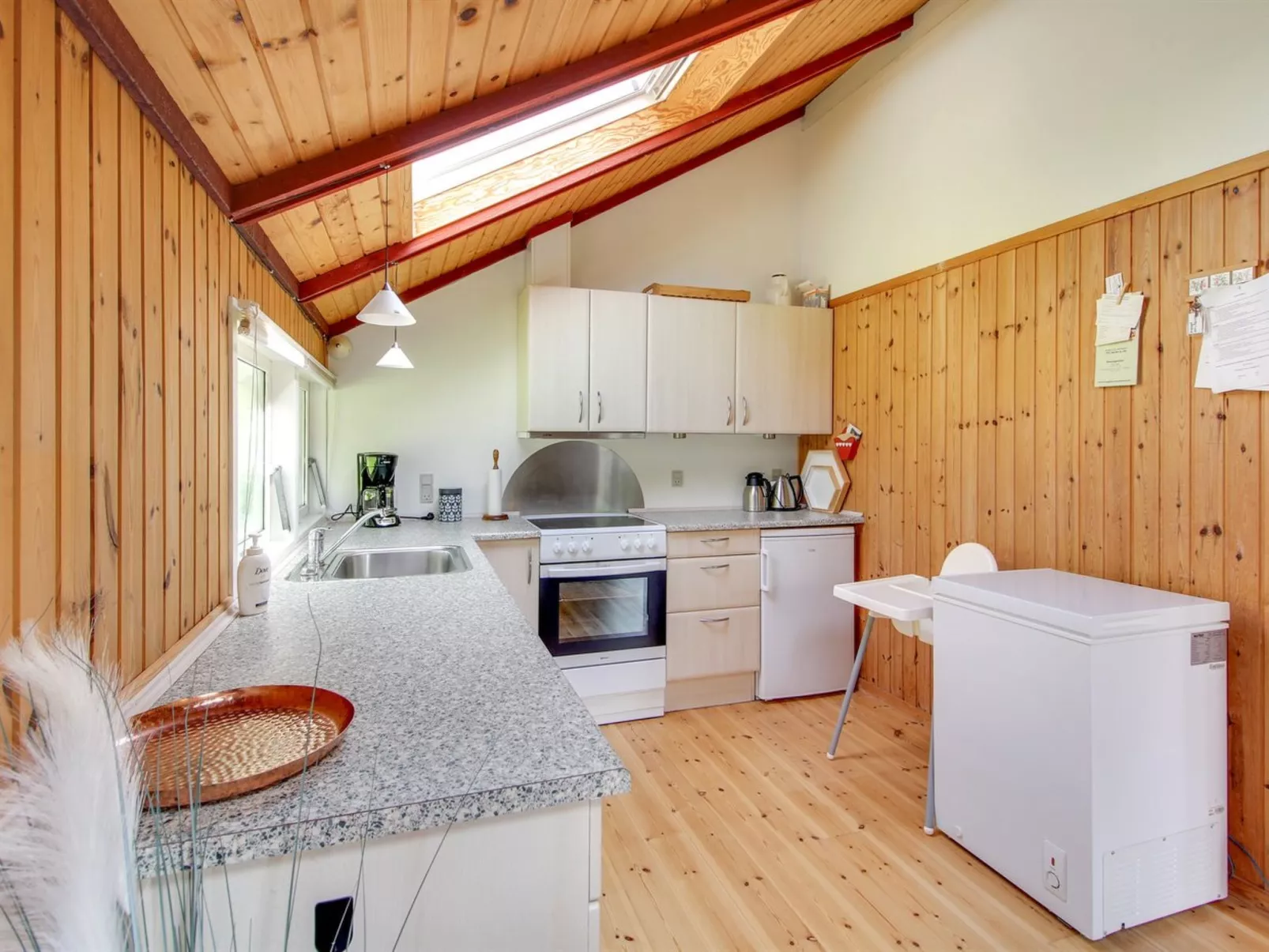 "Ejvi" - 700m from the sea-Drinnen