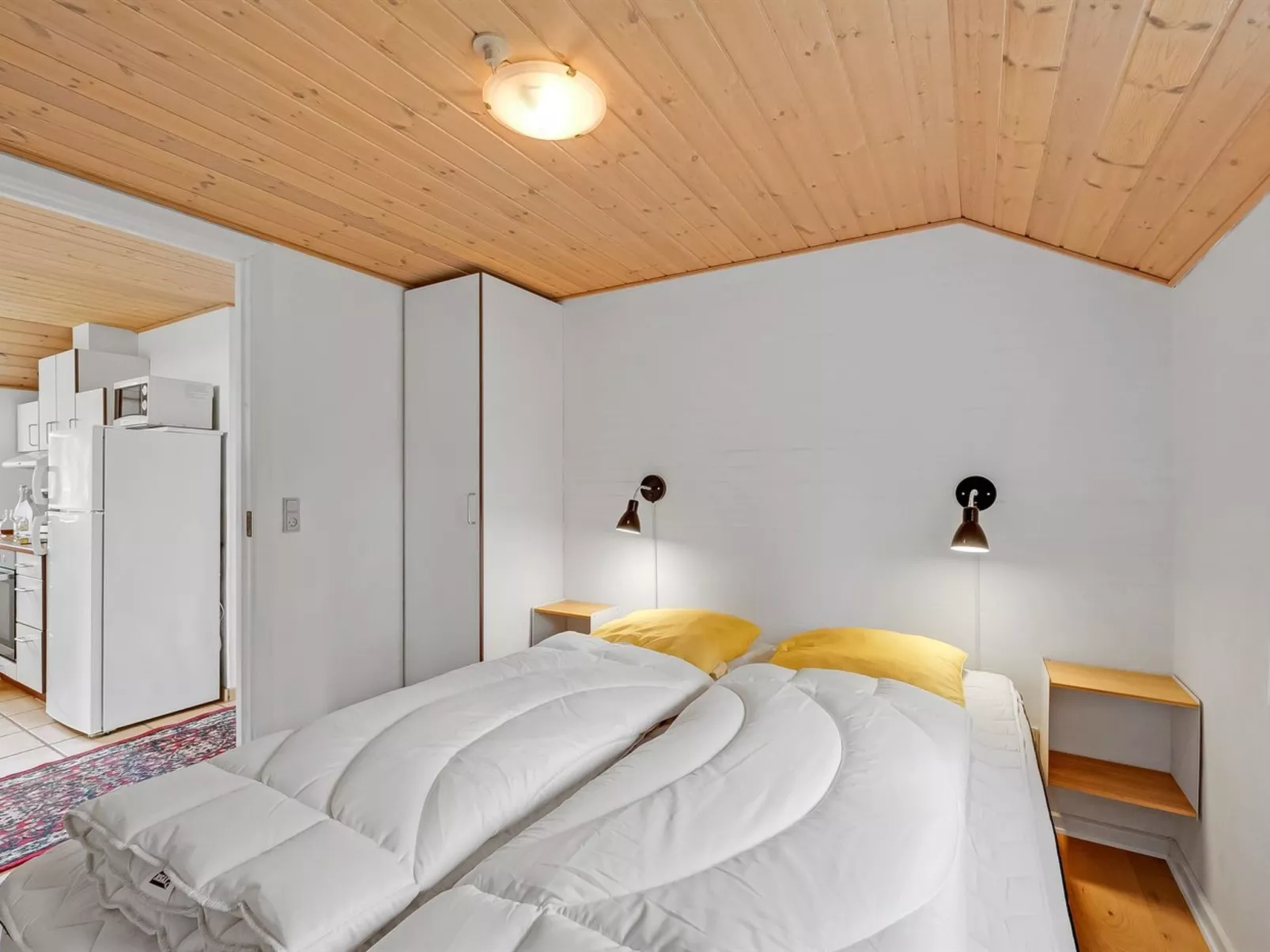 "Herminia" - 350m to the fjord-Dedans