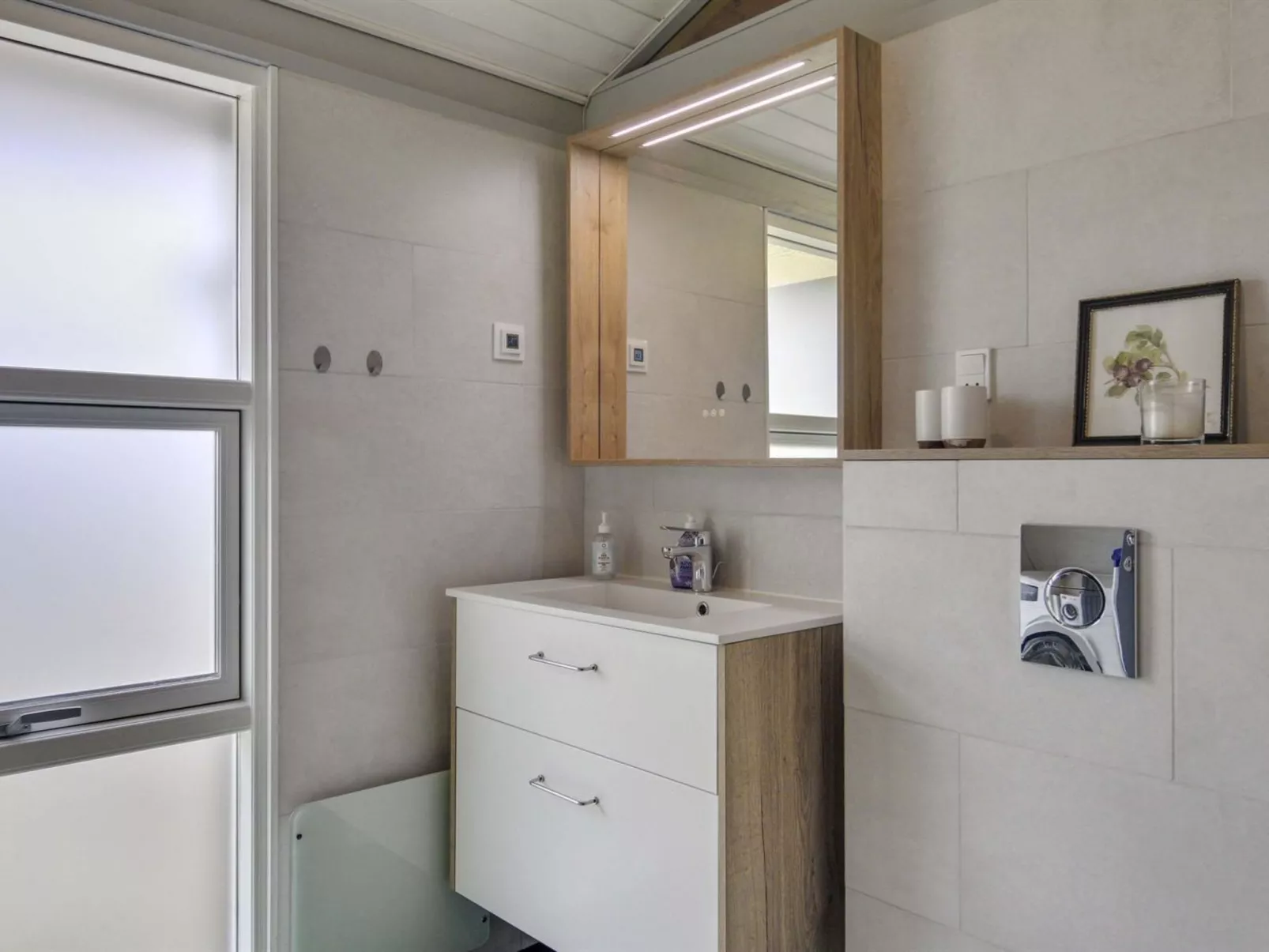 "Alin" - 600m from the sea-Drinnen