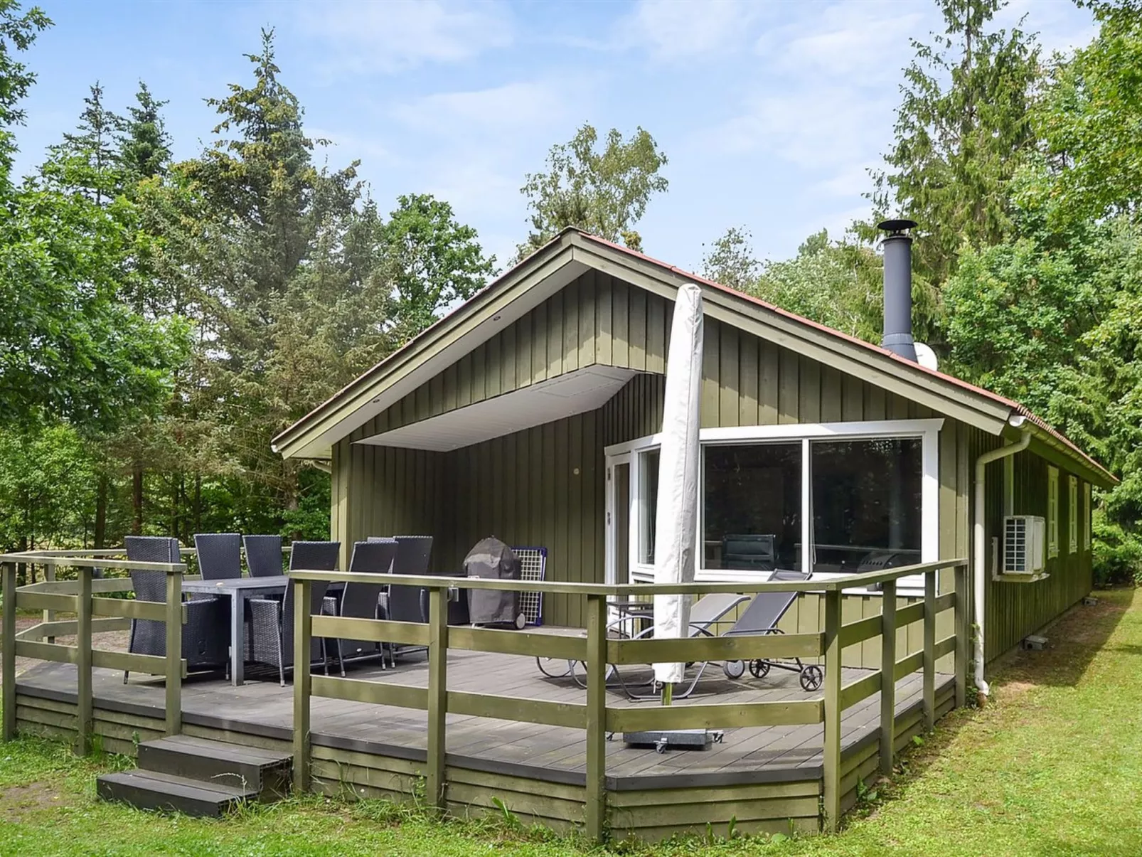 "Joonatan" - 30km from the sea-Outside