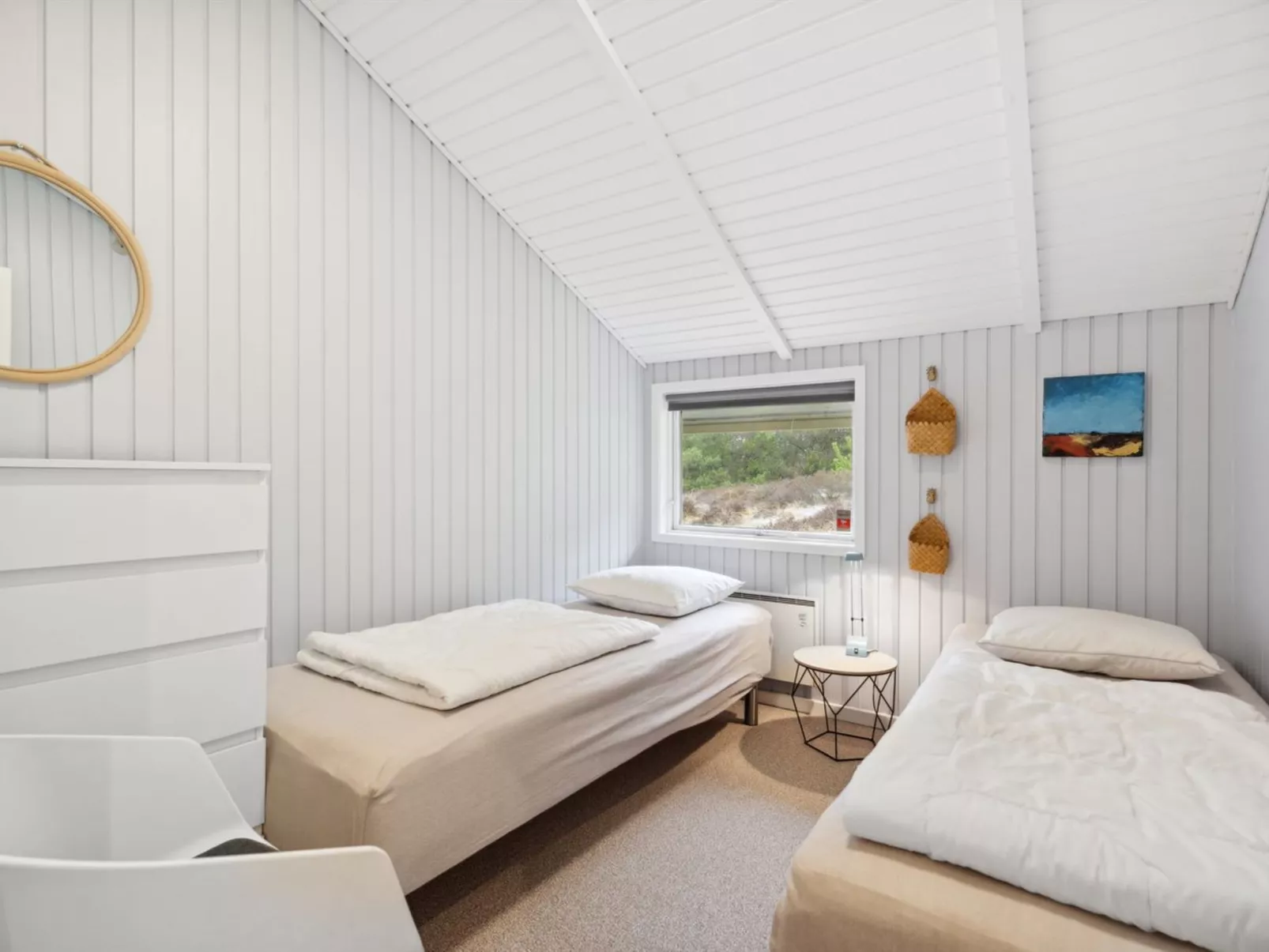 "Keke" - 2.5km from the sea-Inside