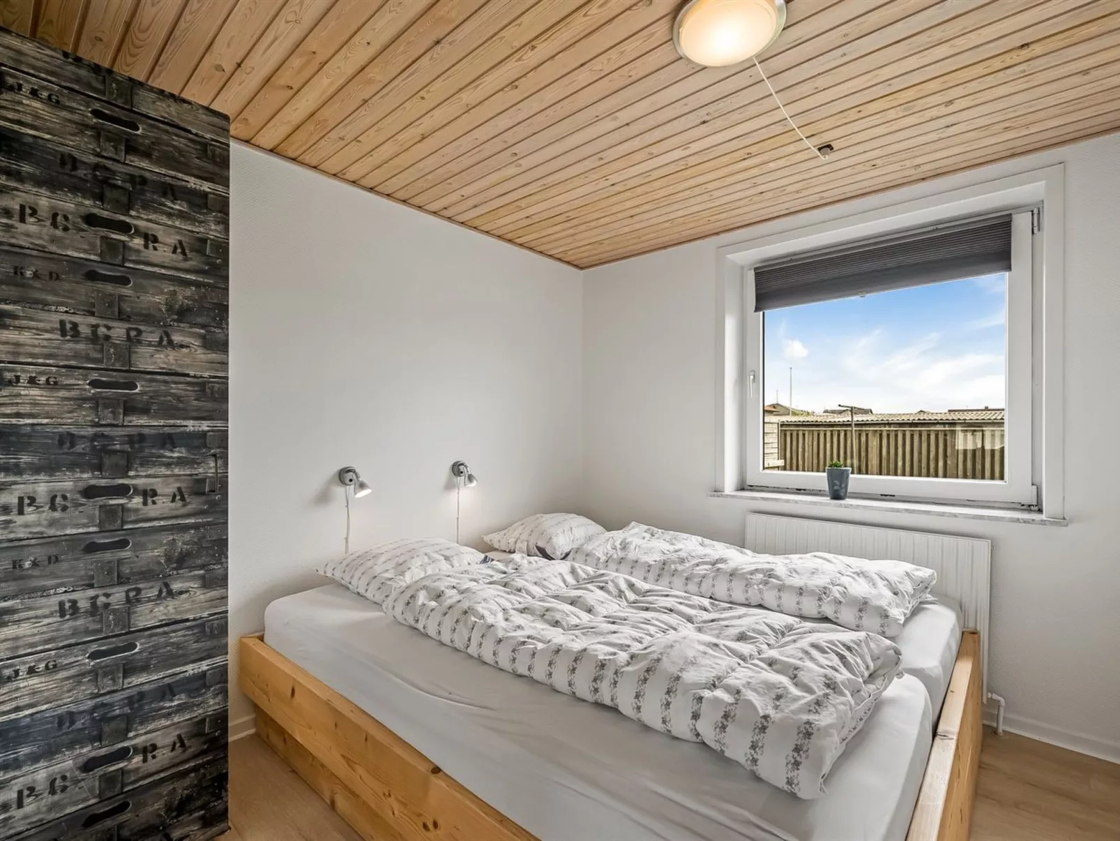 "Agne" - 400m from the sea-Drinnen