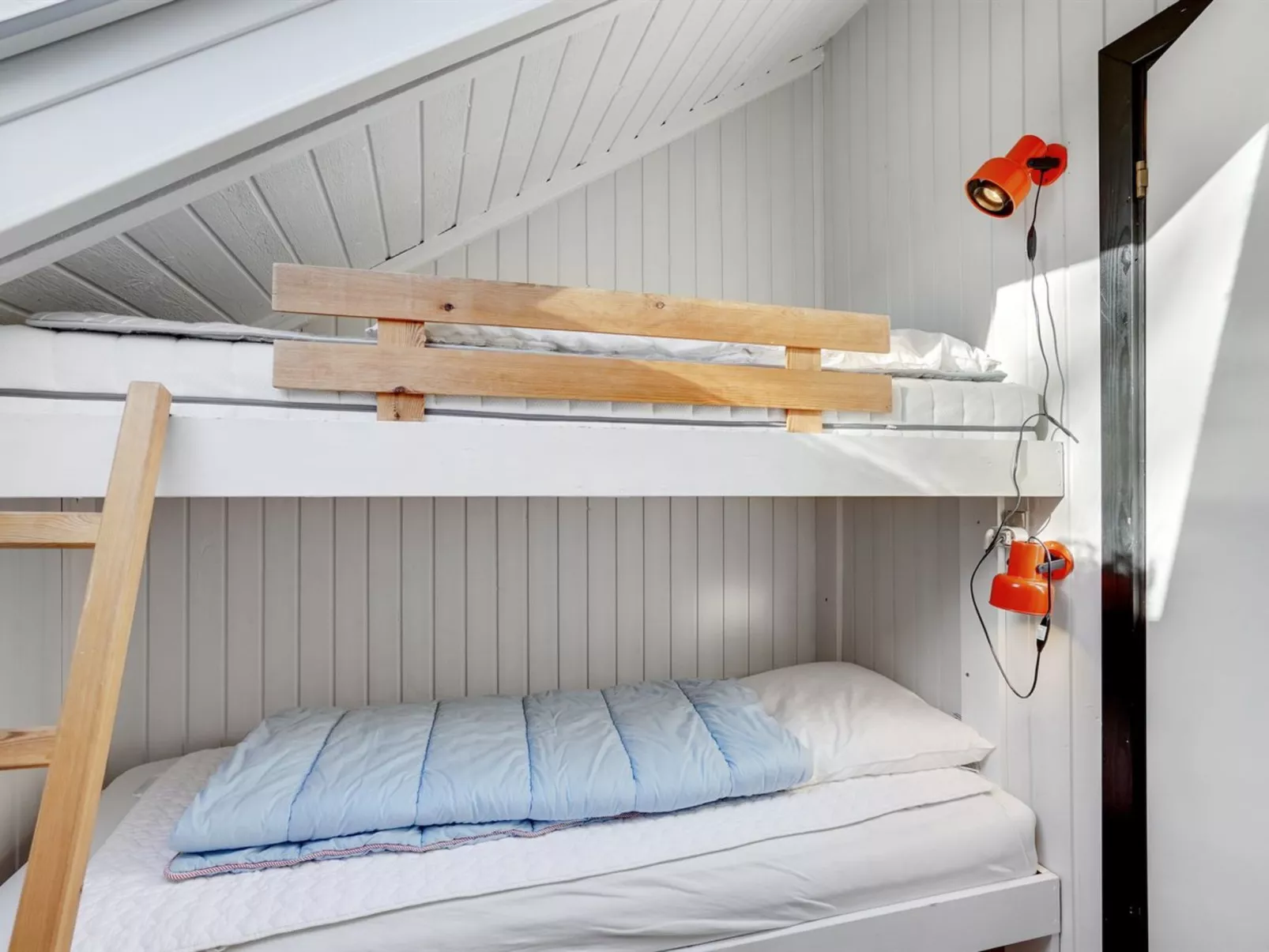 "Sighrik" - 30km from the sea-Inside