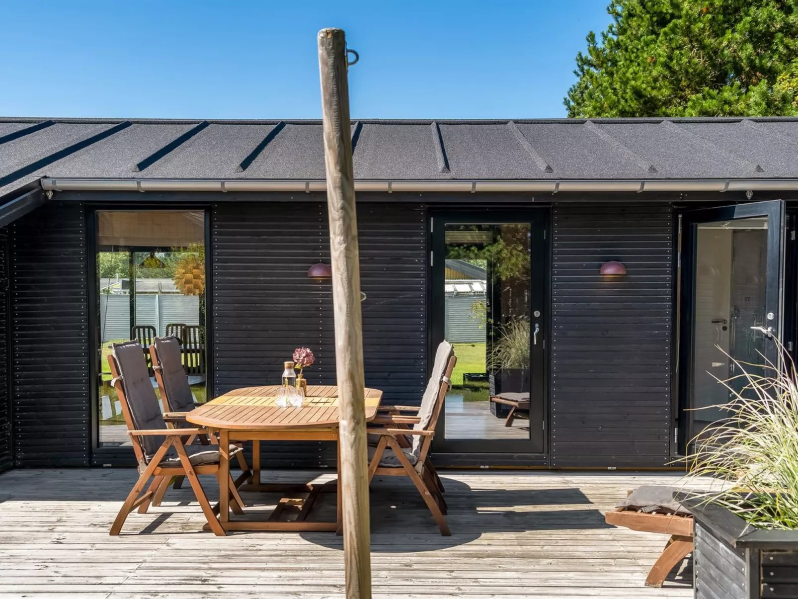 "Litle" - 600m from the sea-Outside