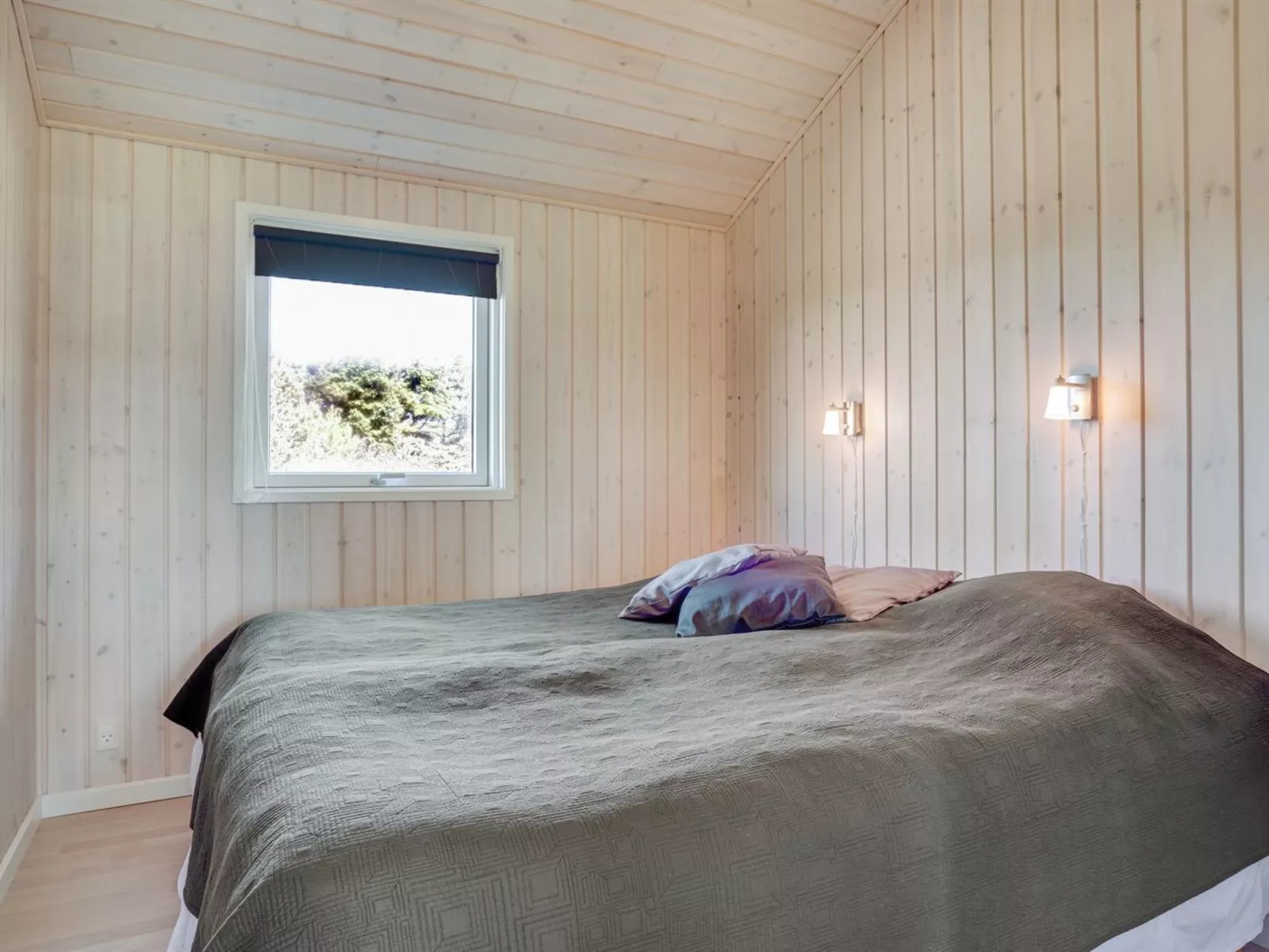 "Hubert" - 150m from the sea-Inside