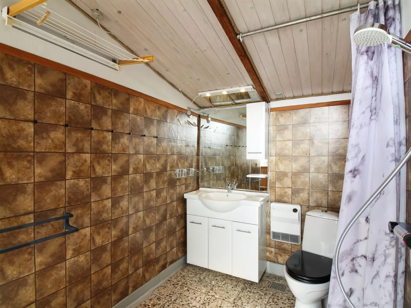 "Nea" - 234m from the sea-Drinnen