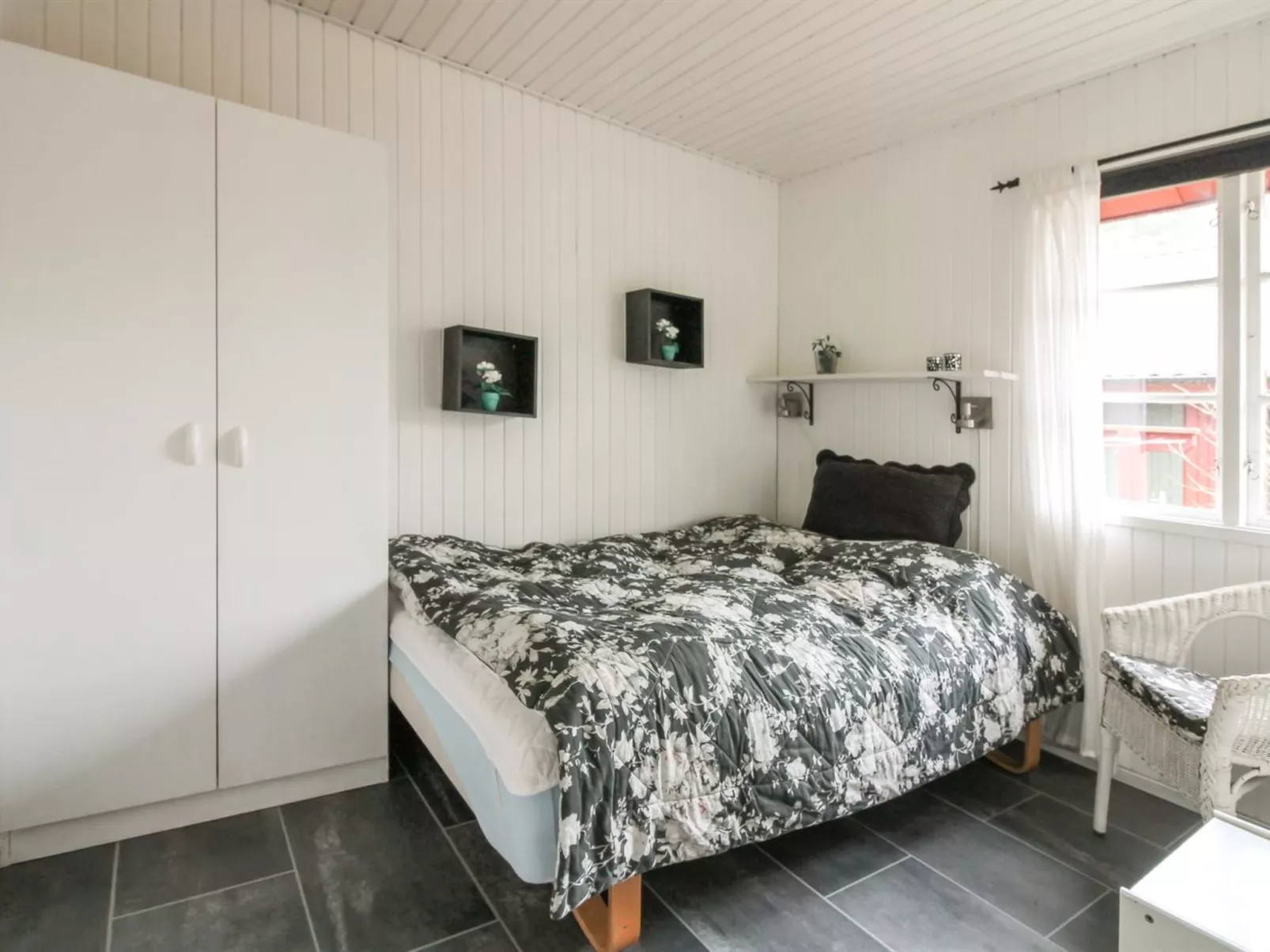 "Loke" - 300m from the sea-Drinnen