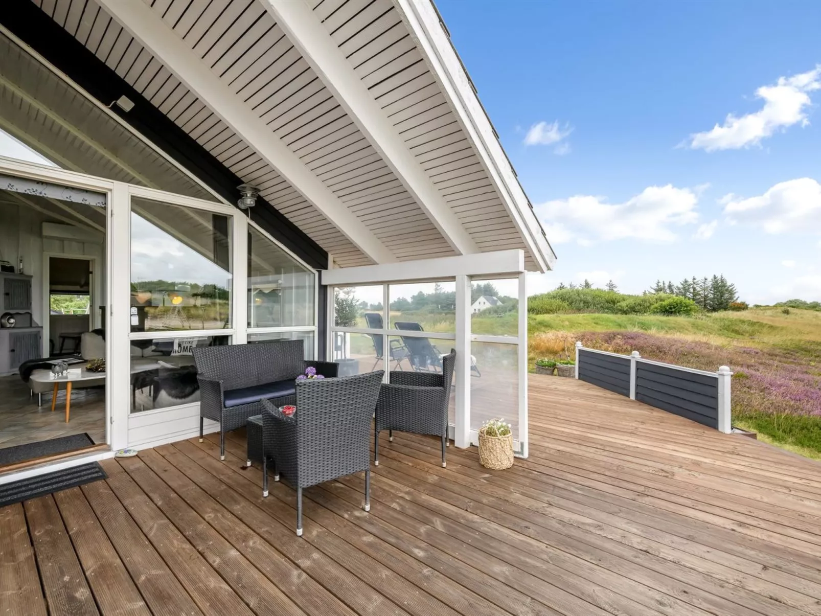 "Cyrill" - 250m to the fjord-Dehors