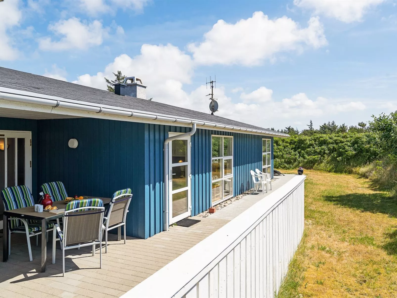 "Sigfride" - 500m from the sea-Outside