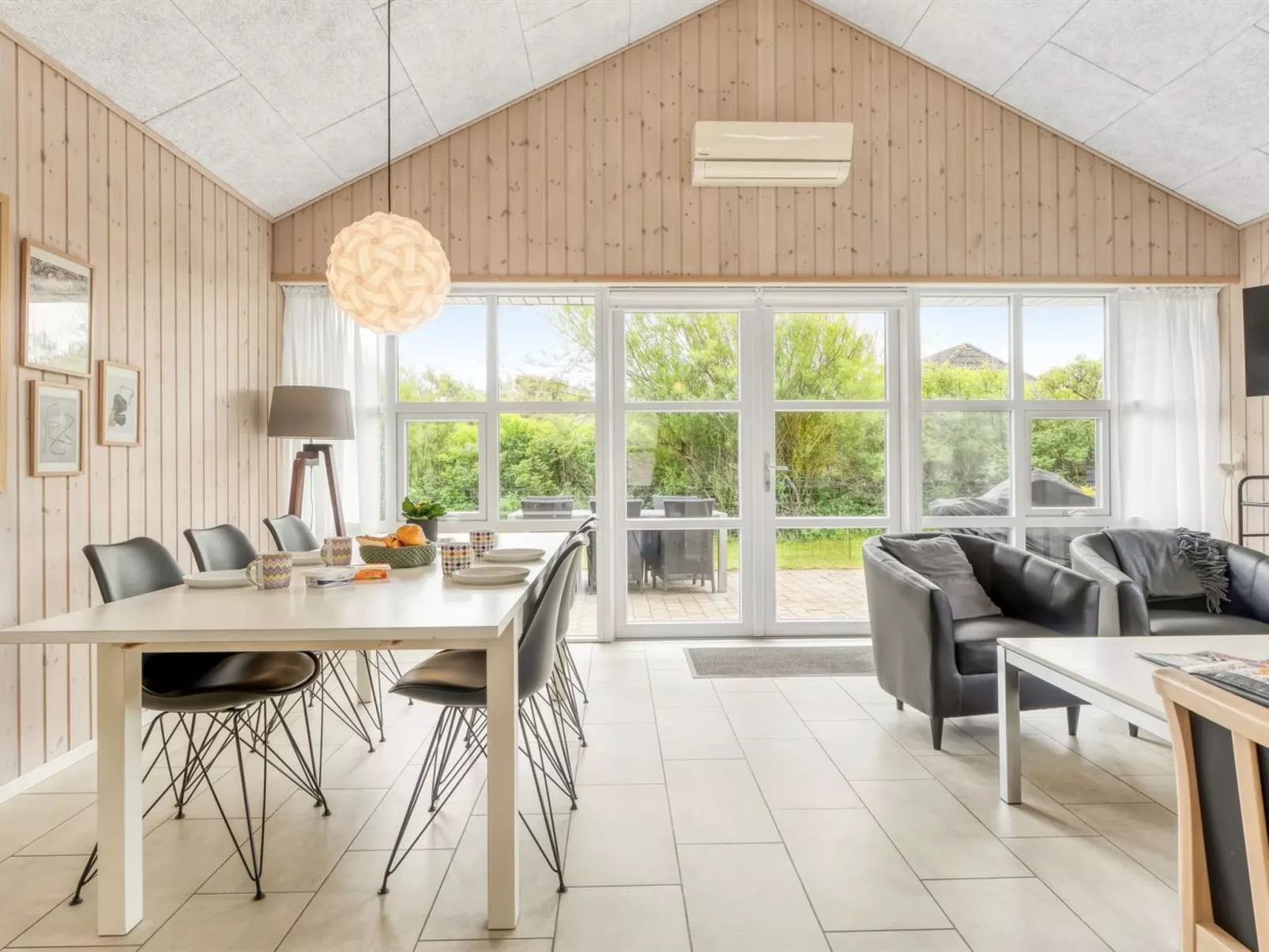 "Alfuin" - 500m from the sea-Dedans