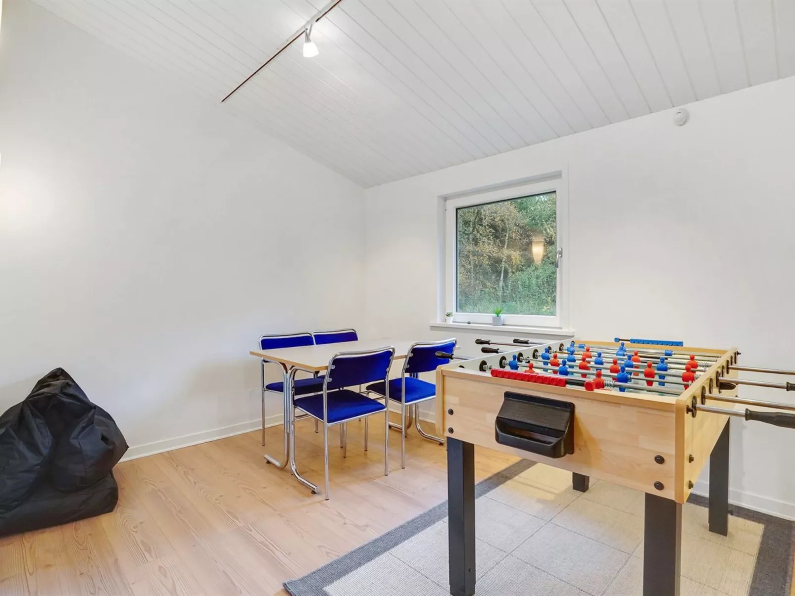 "Mikaela" - 1km from the sea-Drinnen