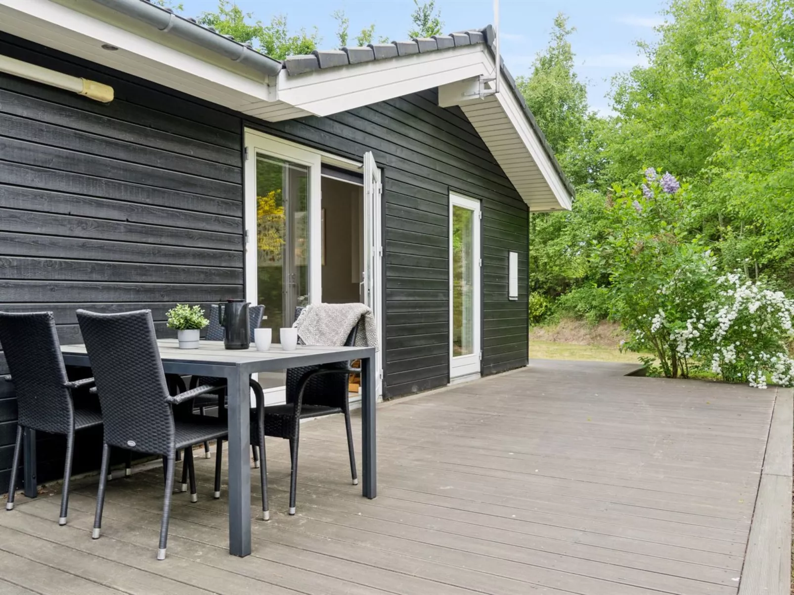 "Hunlef" - 400m from the sea-Outside