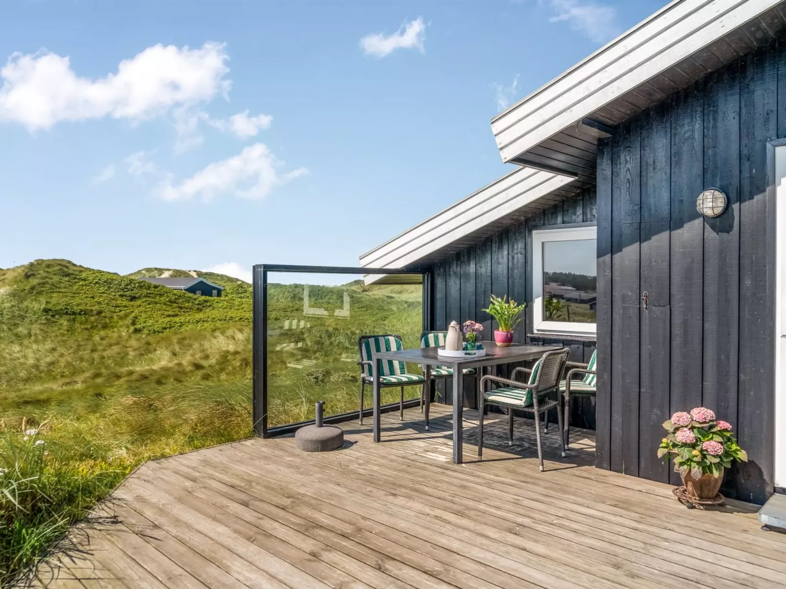 "Fatiha" - 100m from the sea-Outside