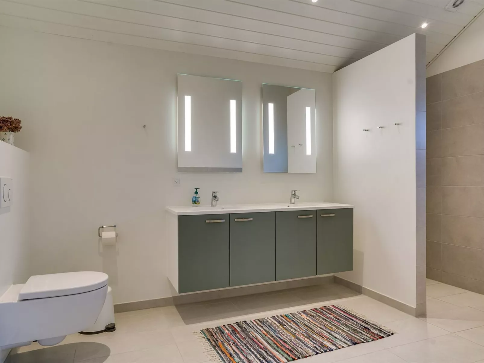 "Timmi" - 100m from the sea-Dedans