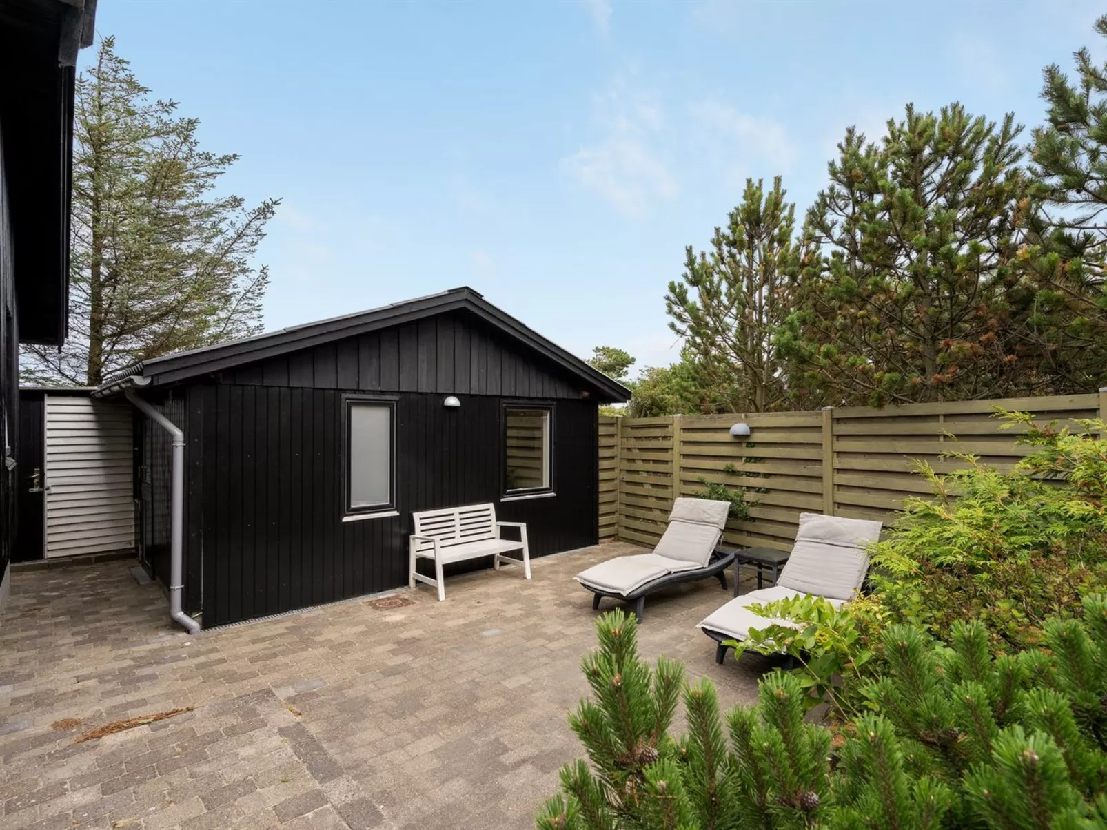 "Bedri" - 800m from the sea-Outside