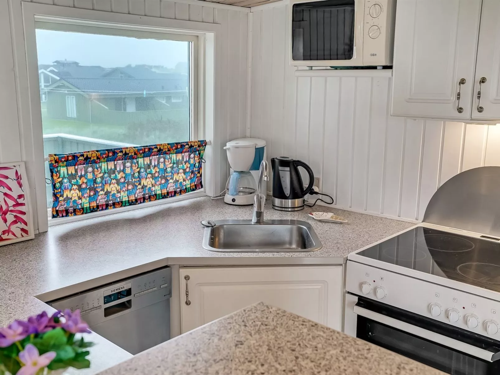 "Dyveke" - 220m from the sea-Dedans