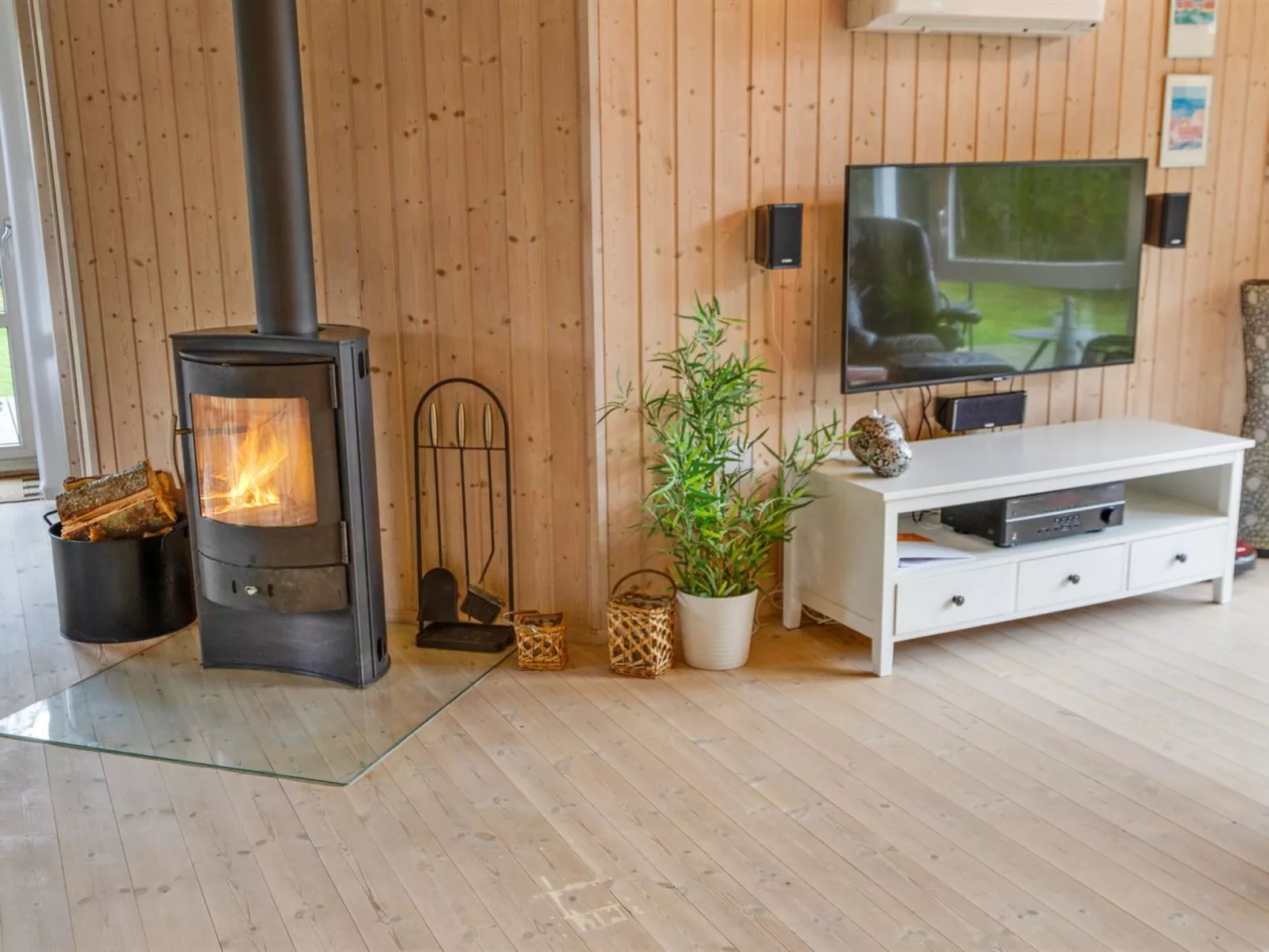 "Hielm" - 1km from the sea-Dedans