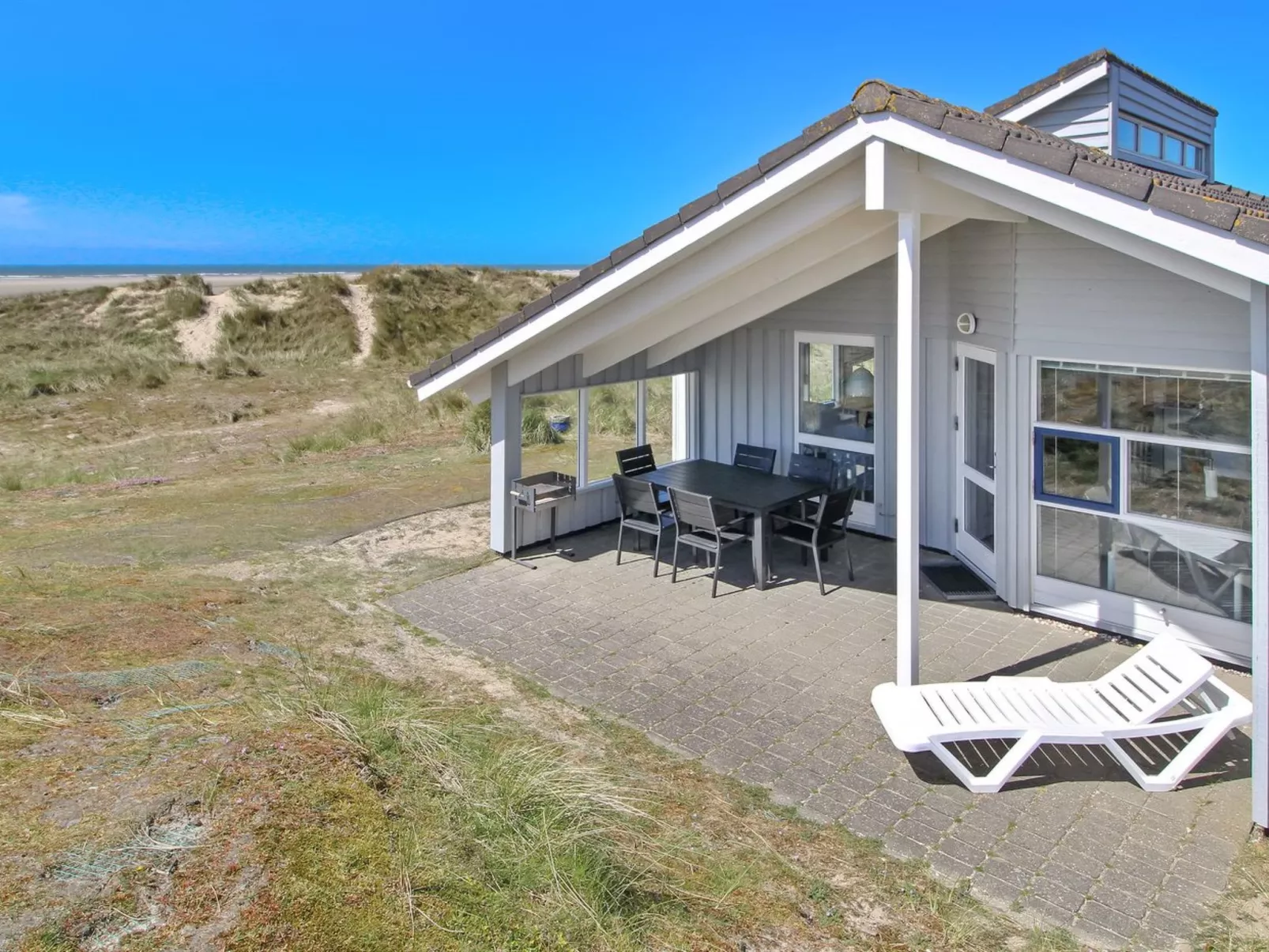 "Wikar" - 50m from the sea-Outside