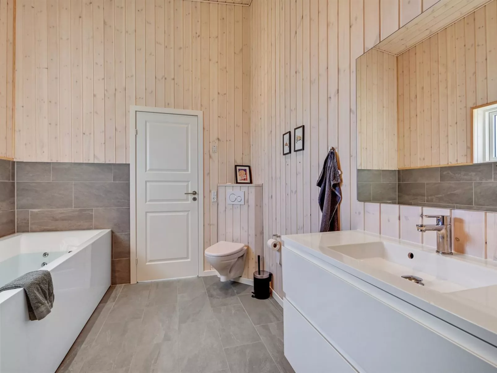 "Ylvi" - 250m from the sea-Dedans