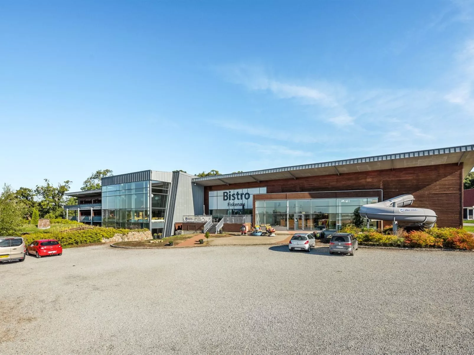 "Skjalm" - 100m to the fjord-Outside