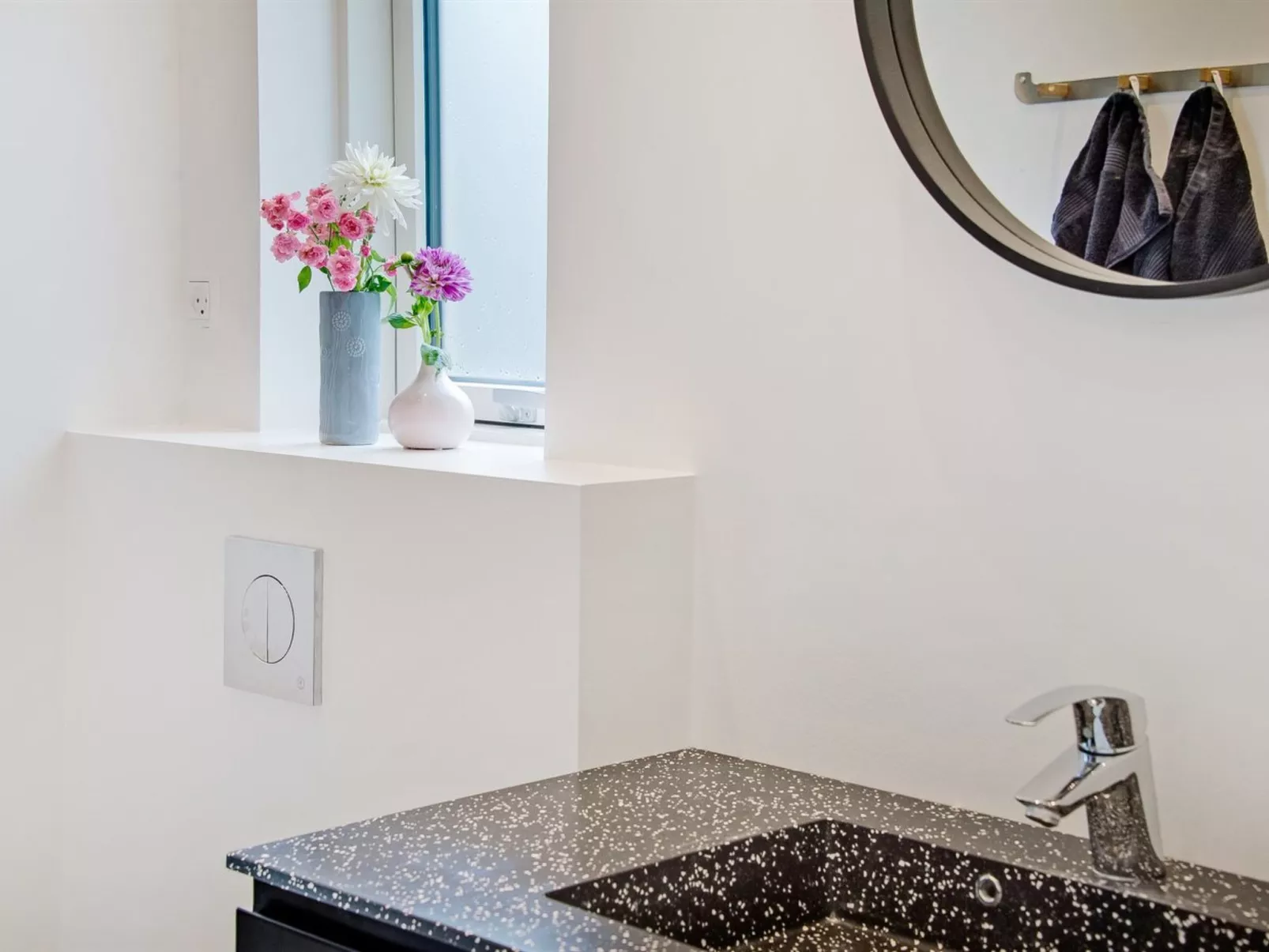 "Dorthie" - 800m from the sea-Inside