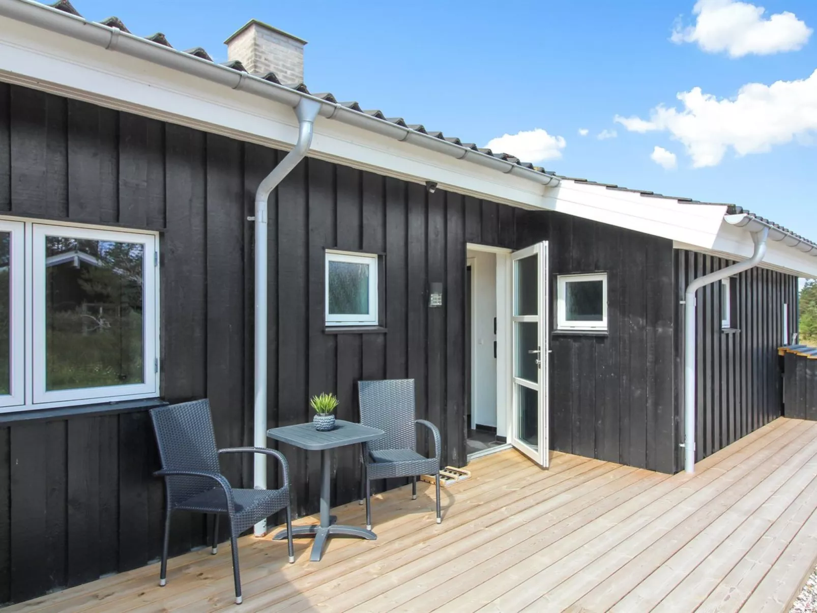 "Mayke" - 900m from the sea-Dehors