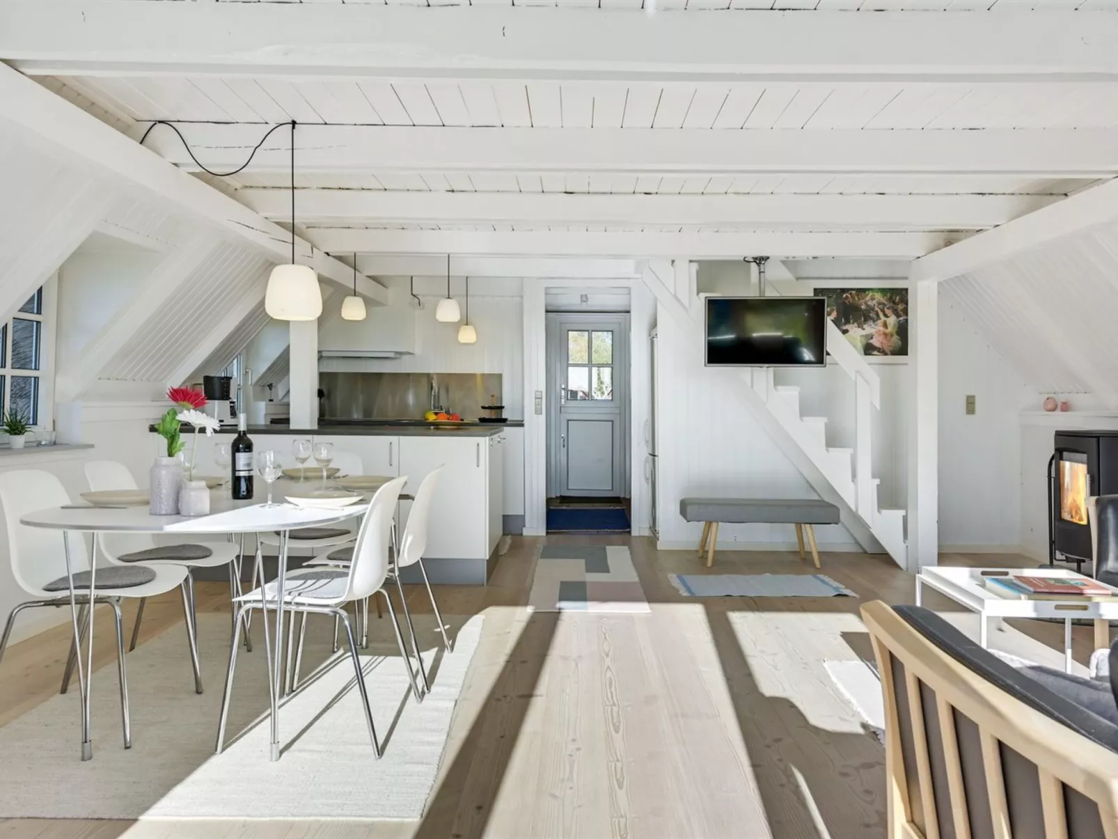 "Trana" - 2km from the sea-Drinnen