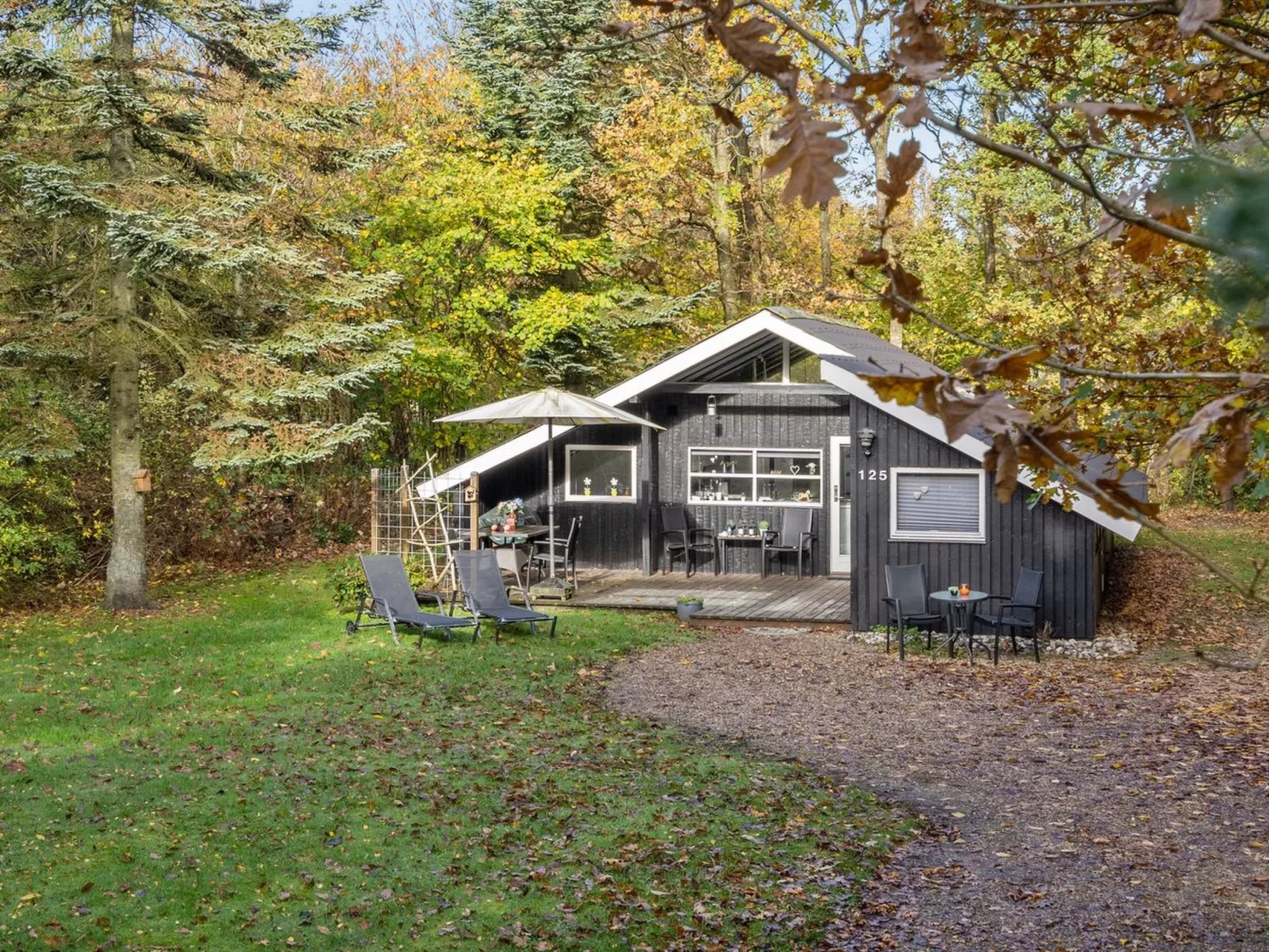 "Elisabeta" - 28km from the sea-Outside