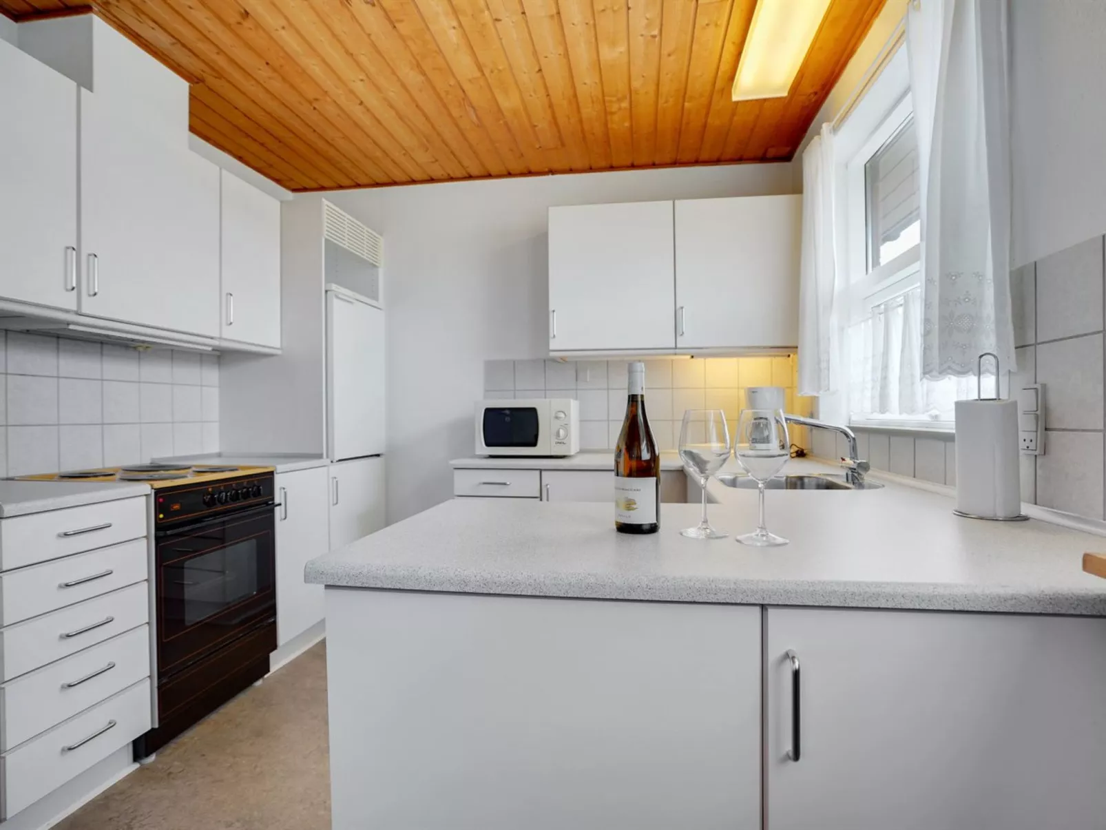 "Otte" - 500m from the sea-Inside