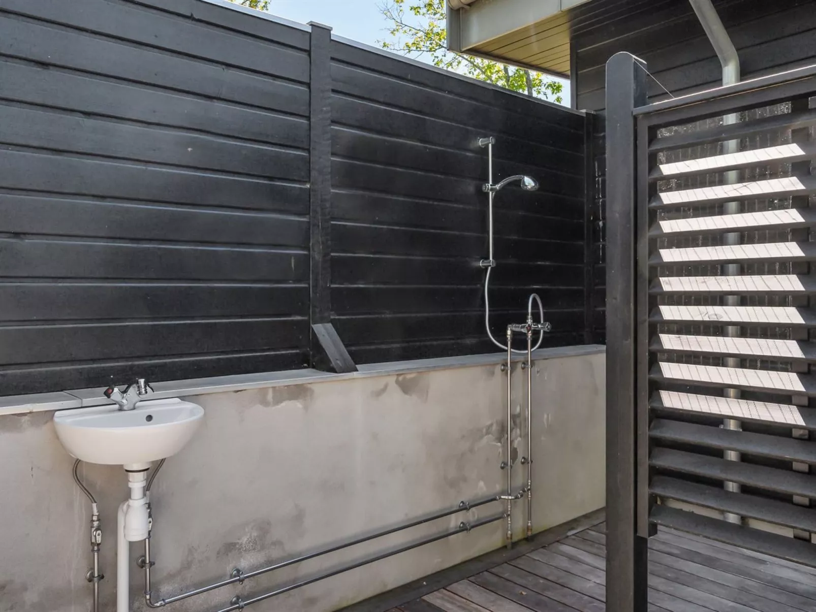 "Topenga" - 300m from the sea-Outside