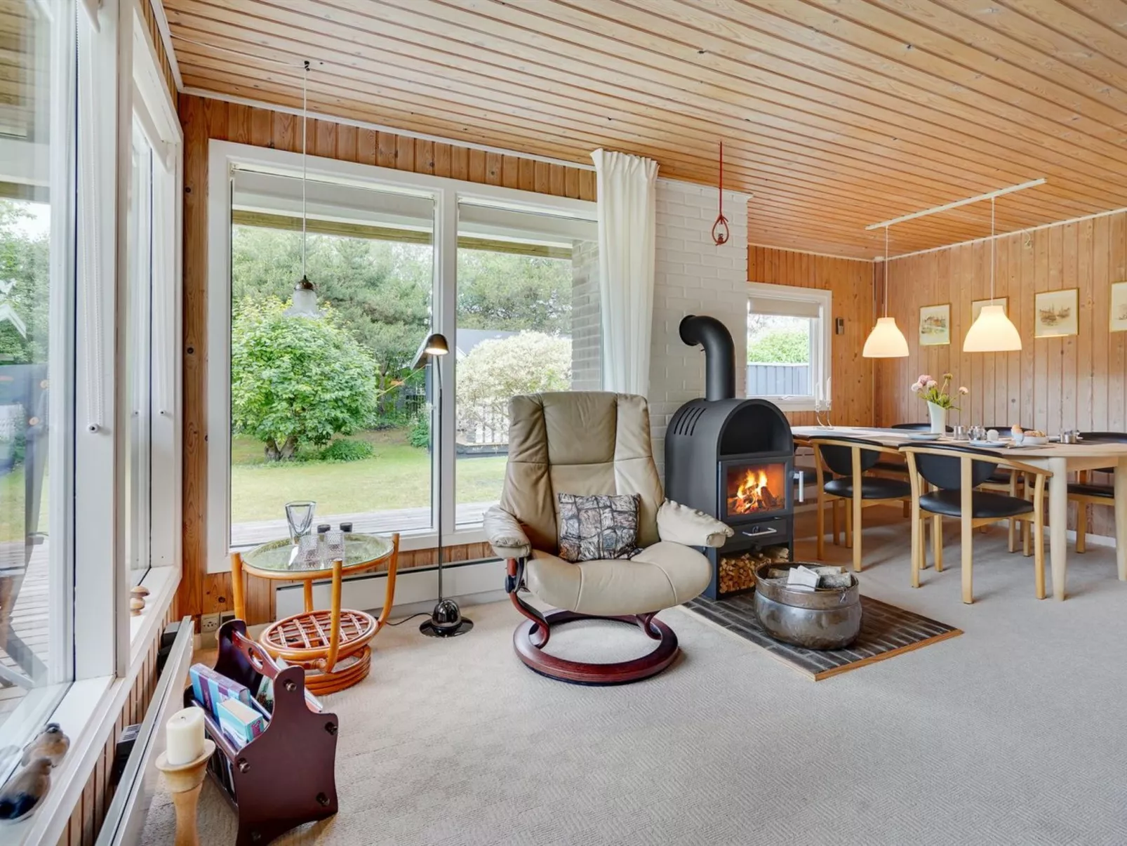 "Farthin" - 800m from the sea-Drinnen