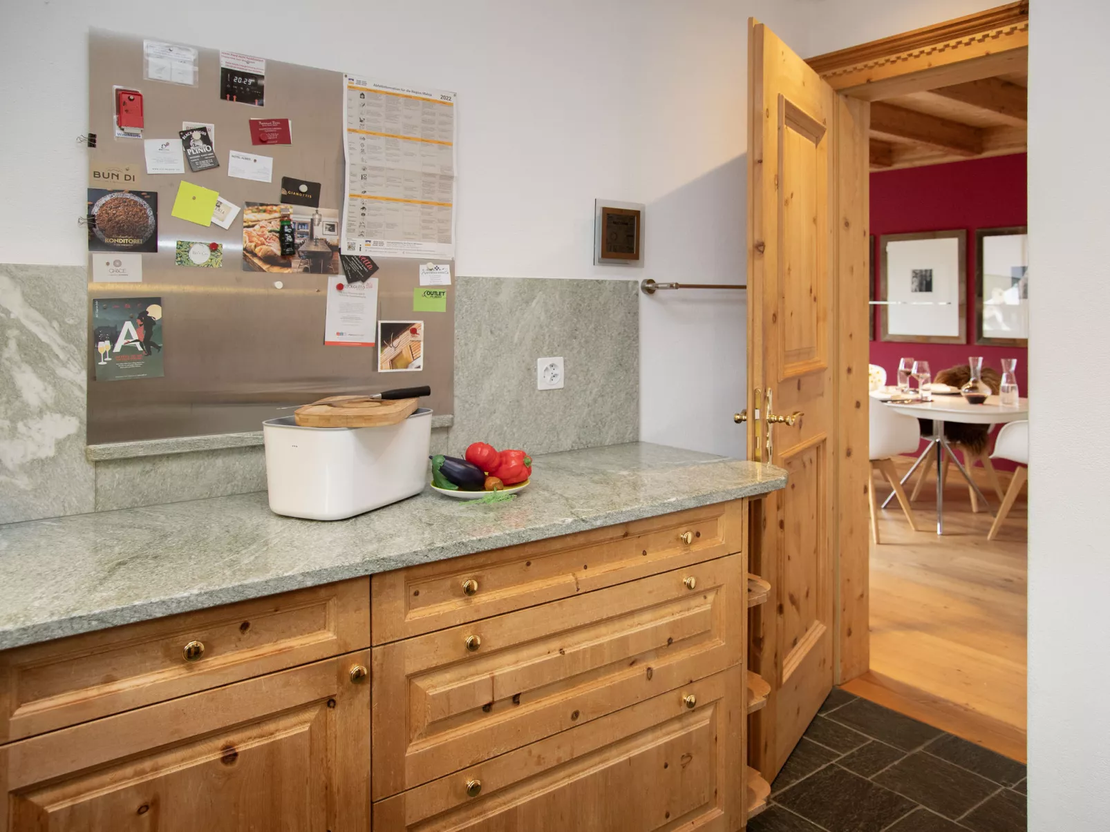 Chesa Vadret 12-Inside