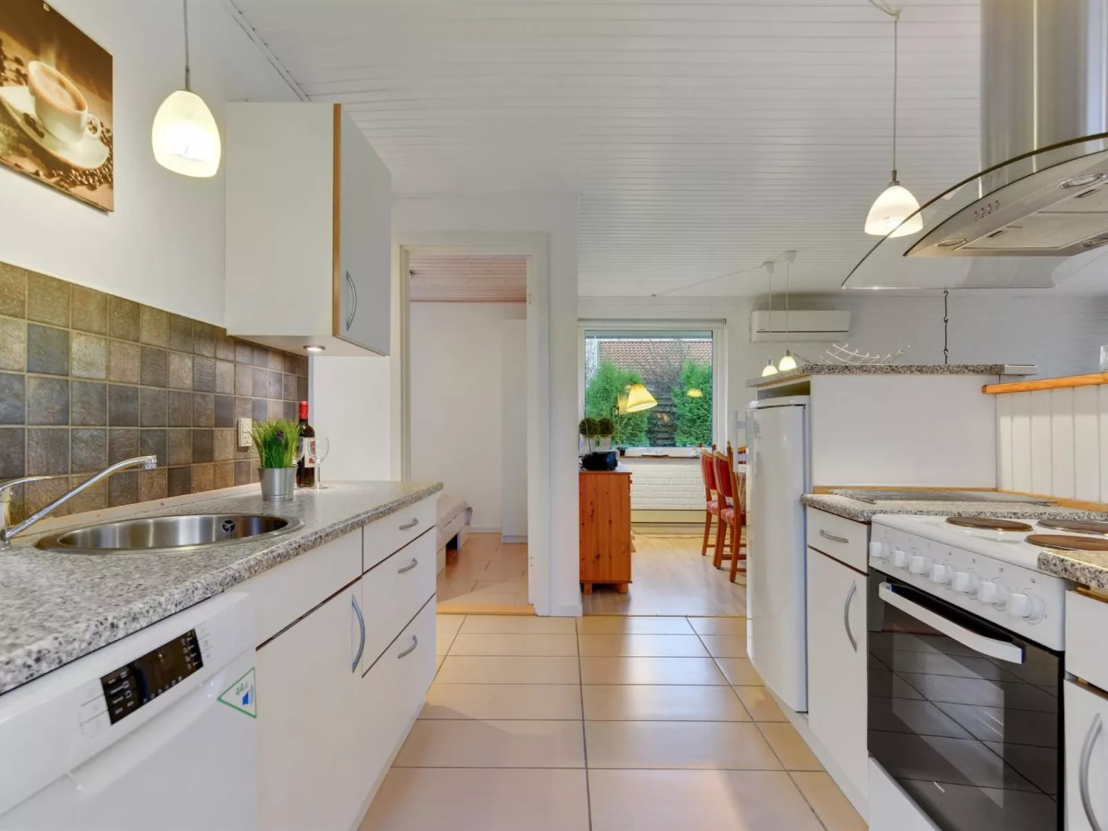 "Umen" - 300m from the sea-Inside