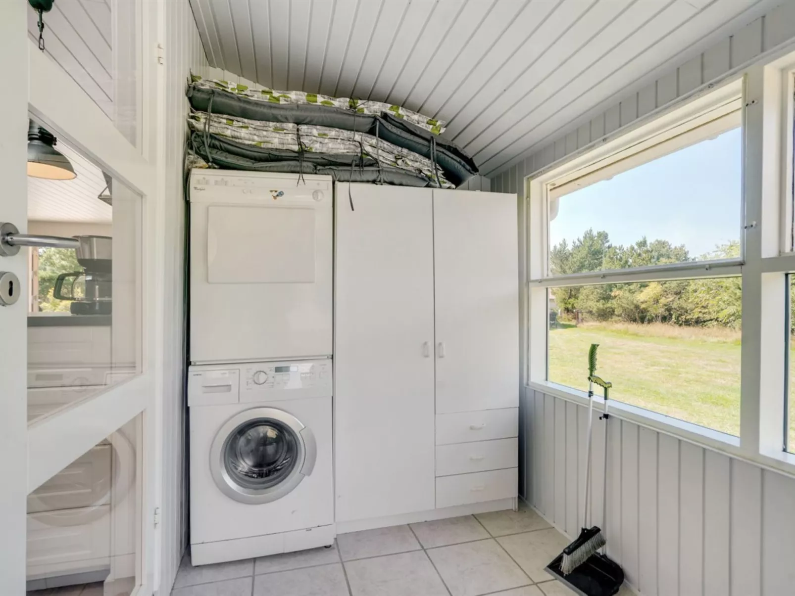 "Thorvor" - 1.5km from the sea-Inside