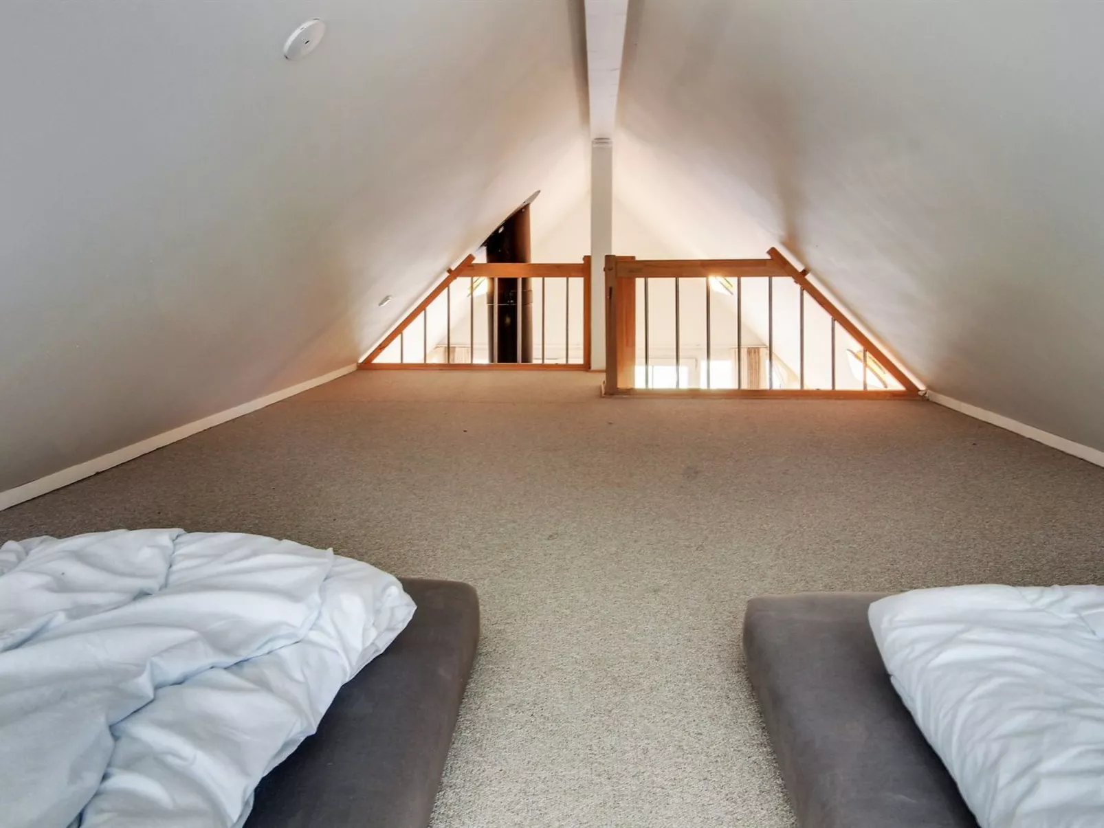 "Eda" - 3.5km from the sea-Drinnen