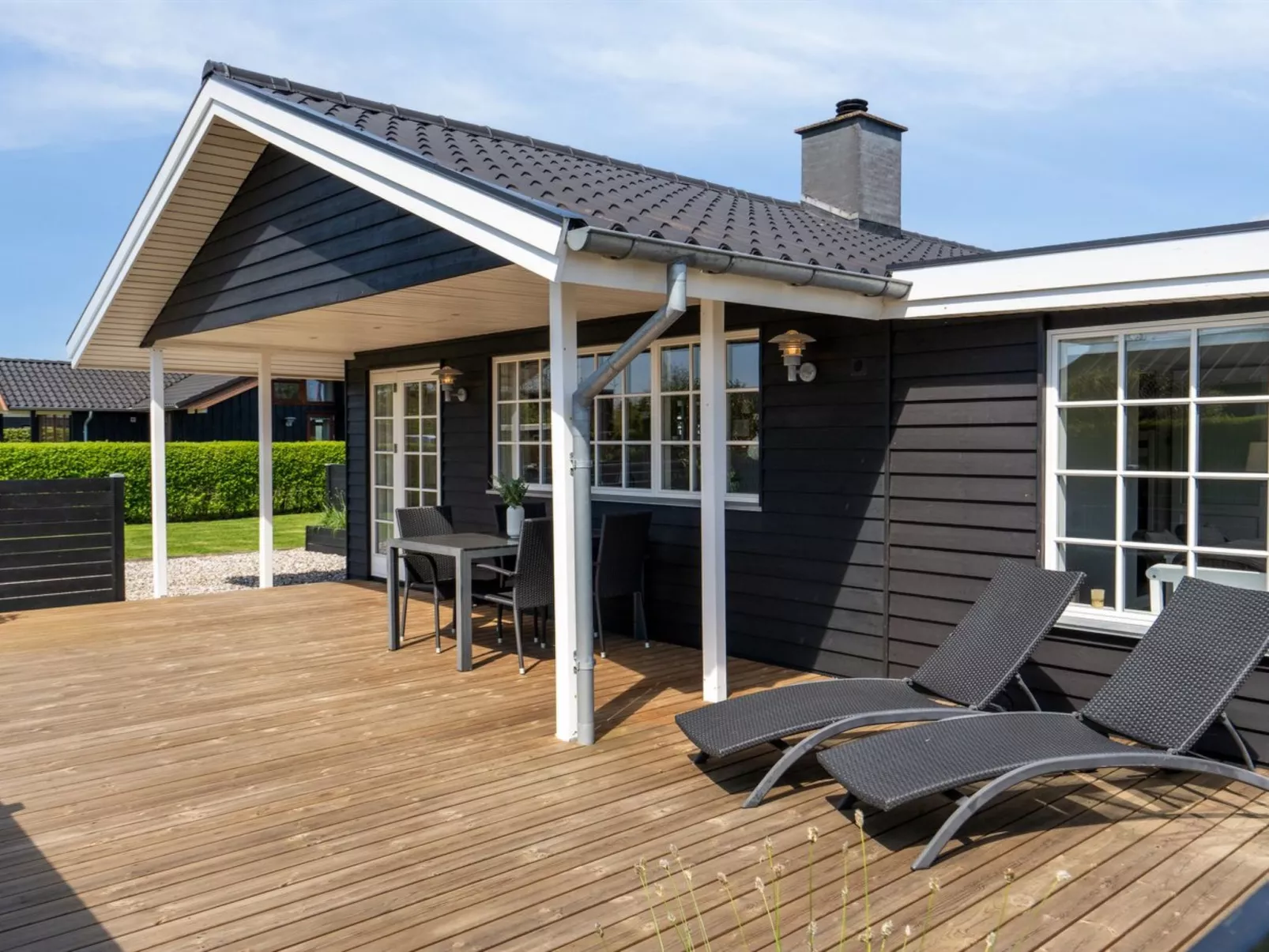 "Ekatarina" - 125m from the sea-Outside