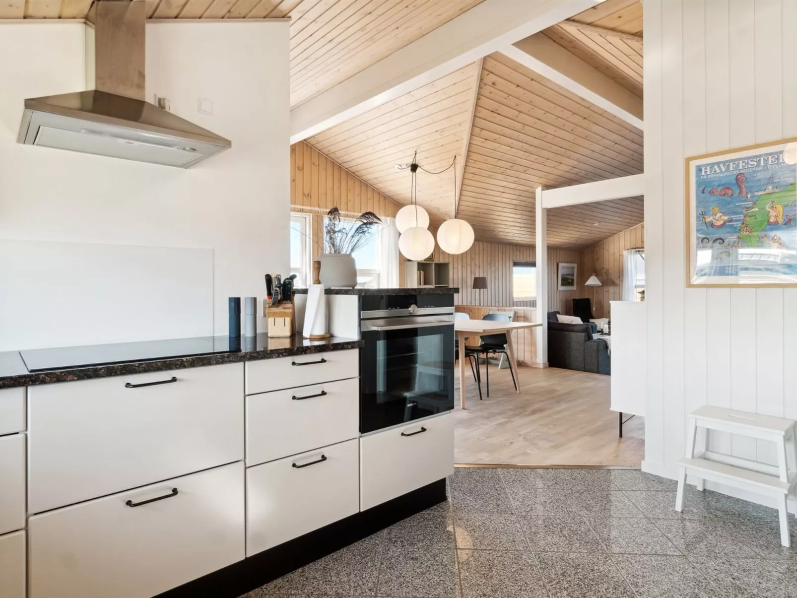 "Marissa" - 200m from the sea-Inside