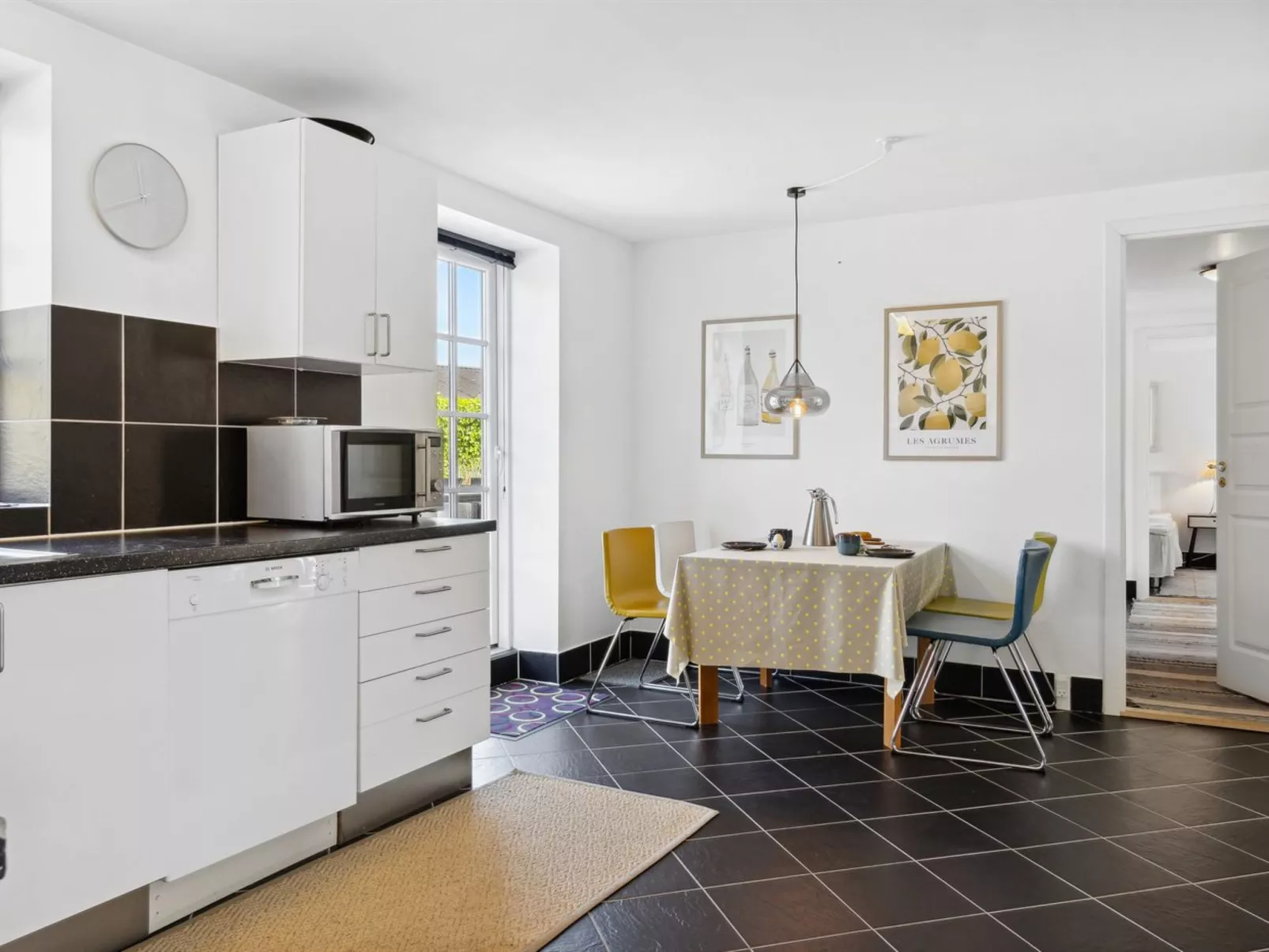 "Viivi" - 900m from the sea-Drinnen