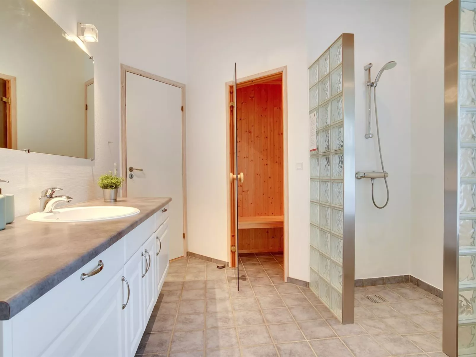 "Stanko" - 1.3km from the sea-Inside